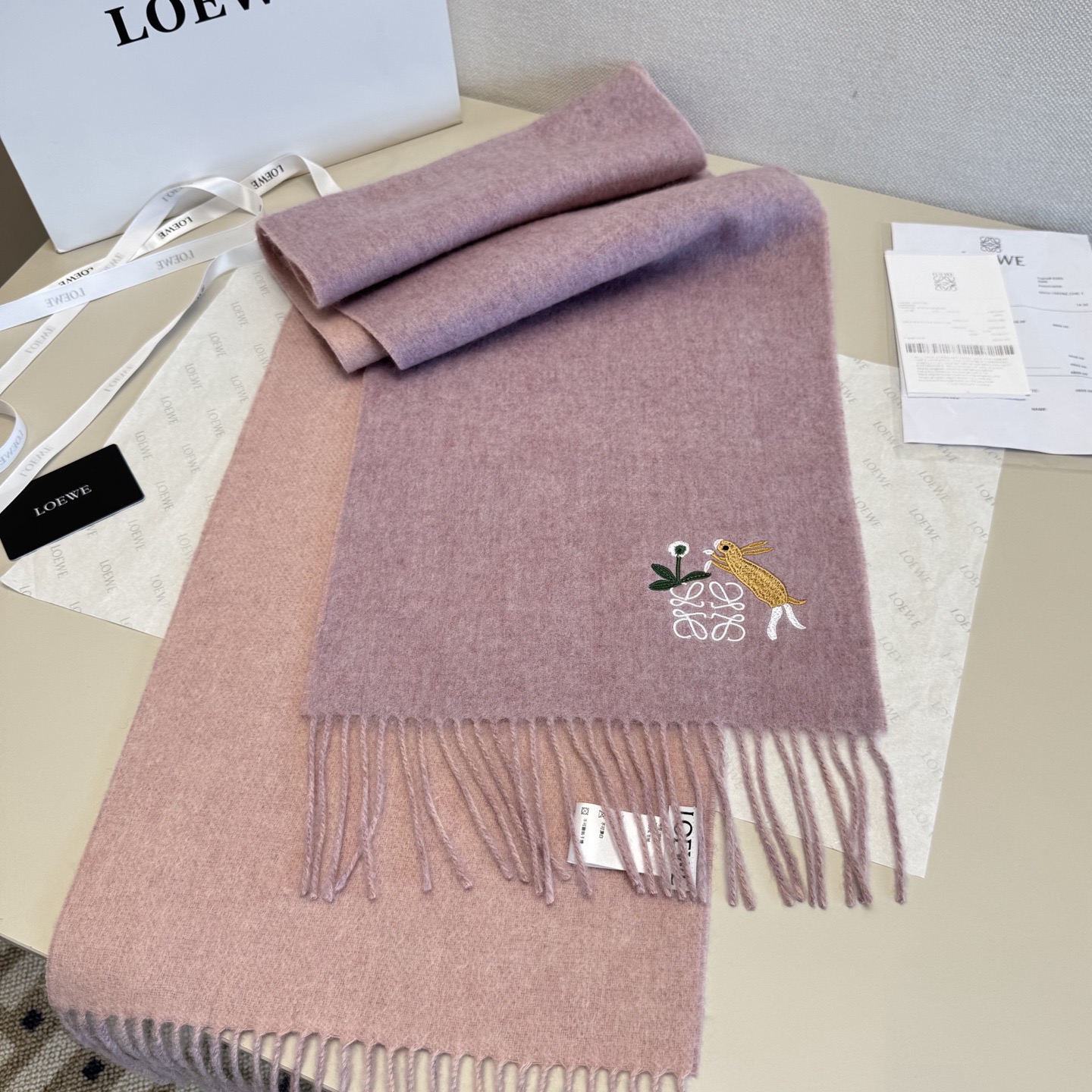Loewe scarf Loewe · ， ， ， ， ， ， loewe ， logo， ， ， ， ， ， ， ：35x 180cm — photo 6