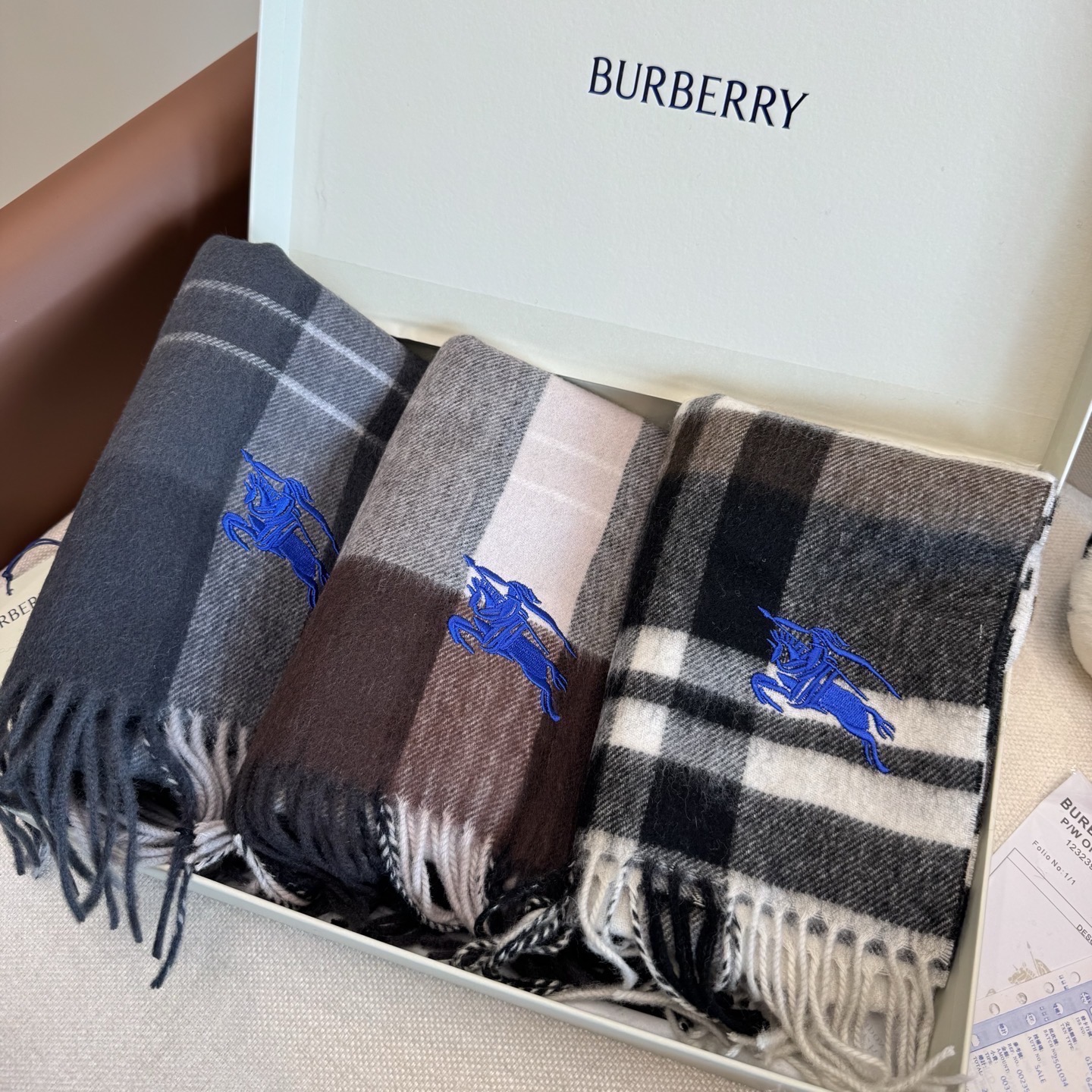 burberry scarf Burberry ‼ 1 .. ‼ .. ‼ — photo 4