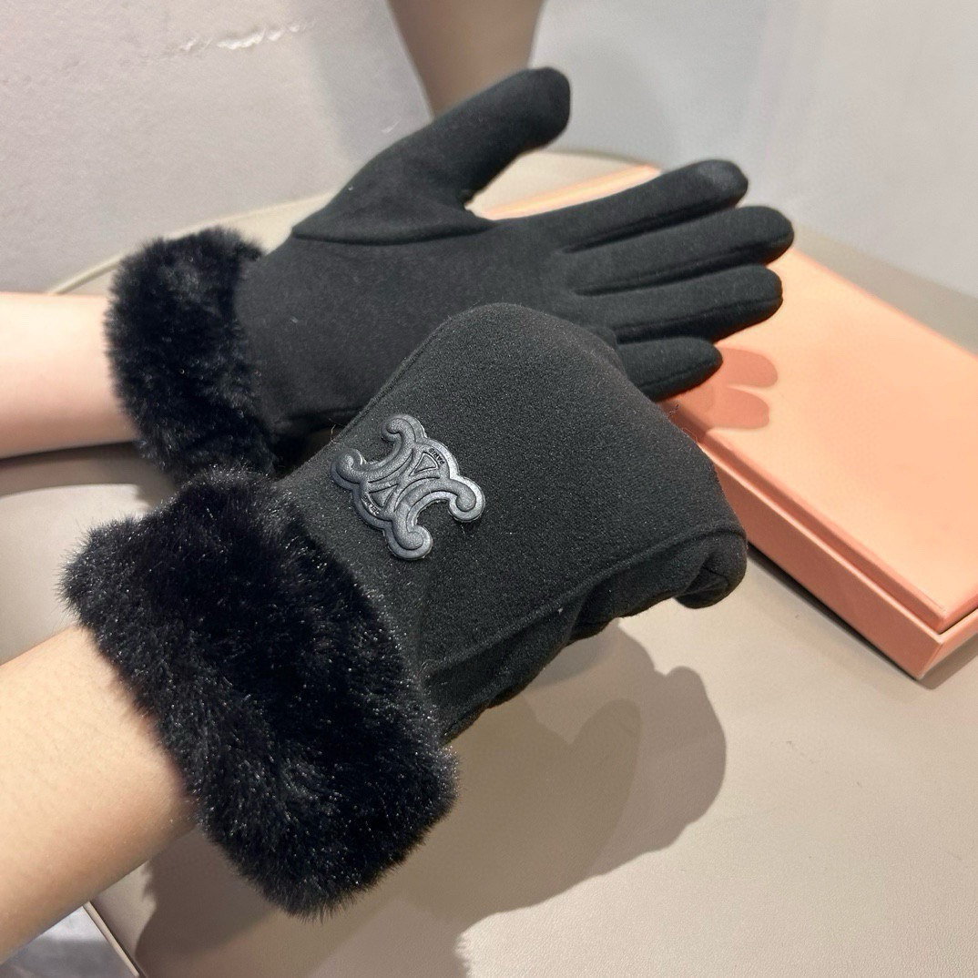 赛琳专柜新品羊毛手套，。时尚手套，秋冬保暖加绒内里，上手超舒适柔软、百搭！均码