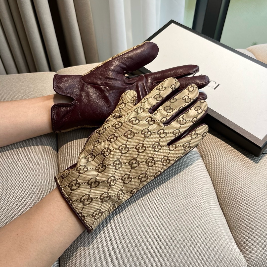 2026新款独家首发‼️触屏手套 Gucci古奇新款高档羊皮手套🎉🎉女神集美们首选 不可错过💁💁百分百选用进口羊皮 皮质