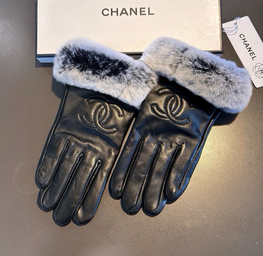 Chanel 香奈儿2026秋冬懒兔毛羊皮手套👍手机触屏，值得对比。同款不同品质，秒杀市场差产品，进口一级羊皮➕懒兔毛内