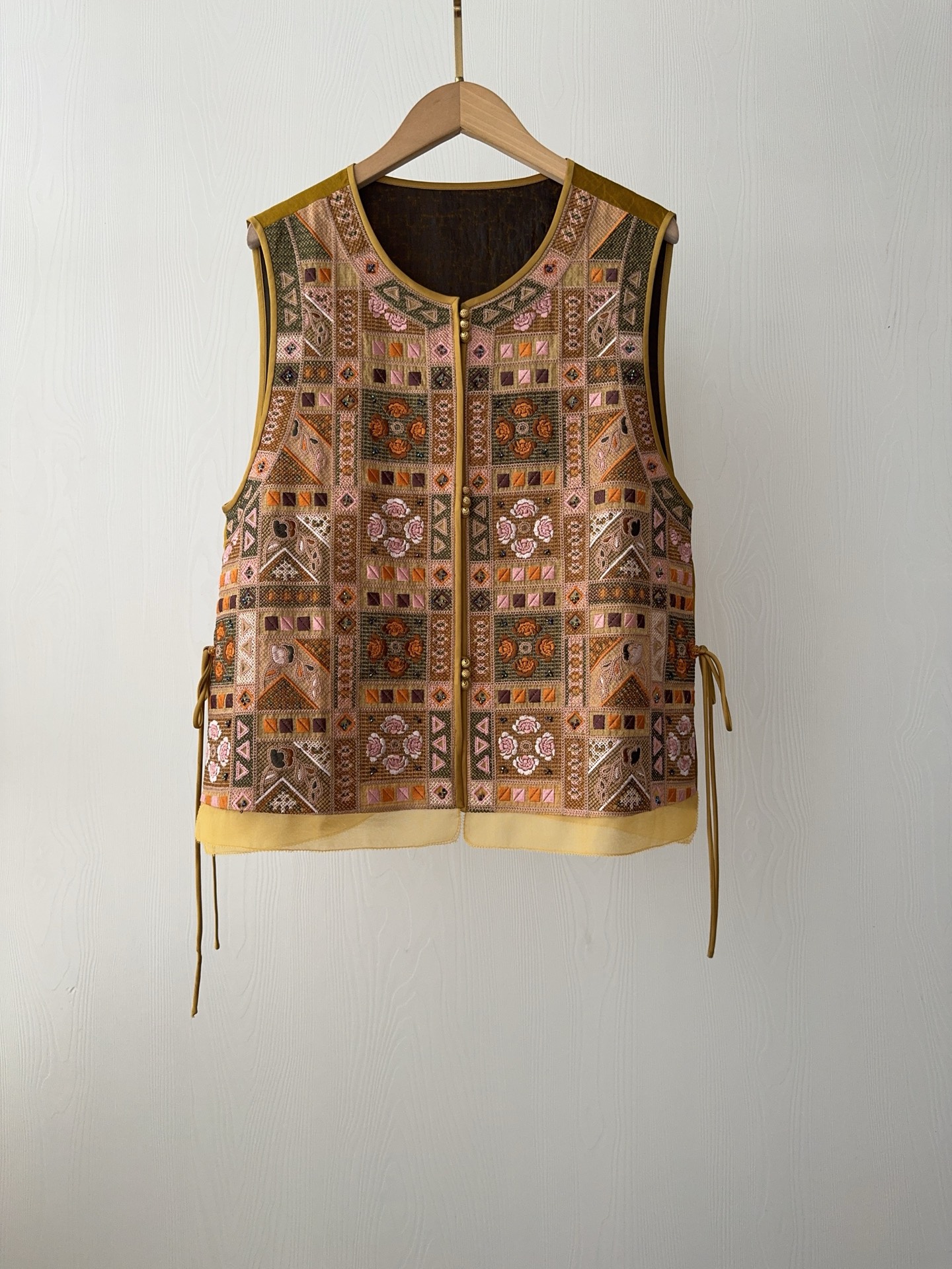 _dvj9soyHyjhPatuo_1PeNDcKv4rxOq-Ga01dFSA