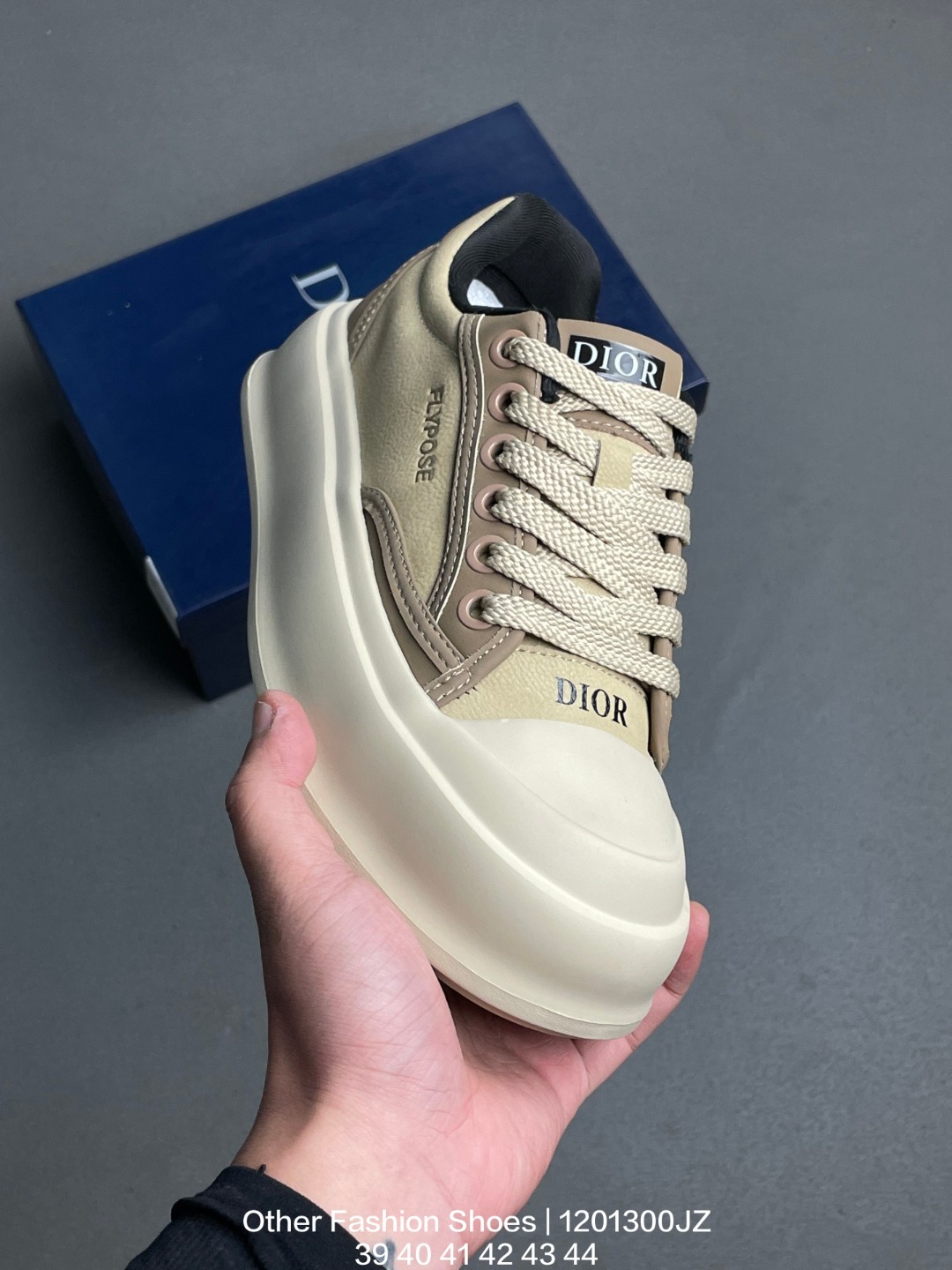 Other/公版 采用软质移膜皮革材质,轻量EAV发泡橡胶大底,公版系列Other Fashion Shoes系带低帮休闲运动板鞋. 类型:男鞋 编码:1201300.JZ