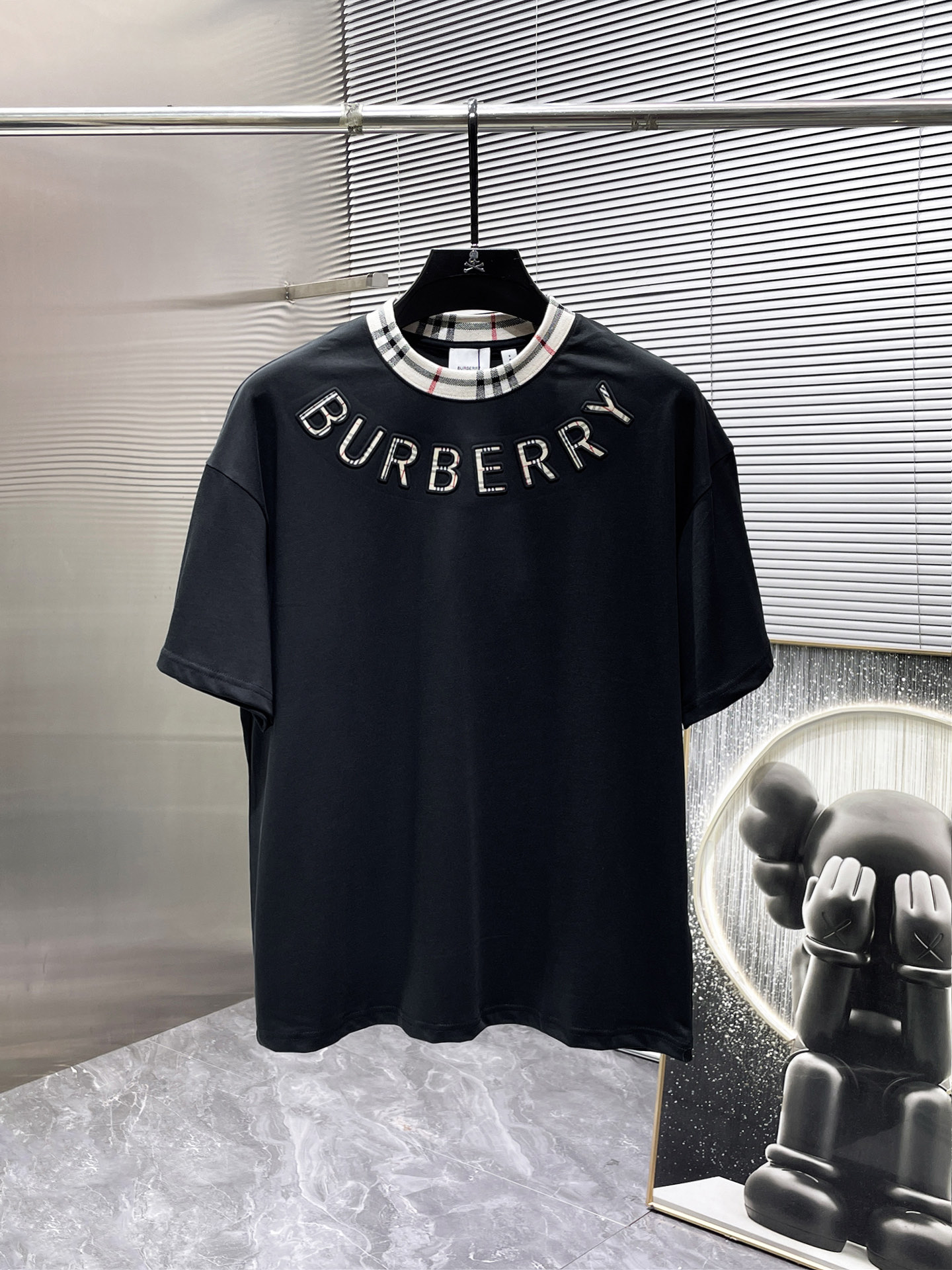 P90 Burberry 2026ss nueva camiseta de media manga, camiseta de manga corta con cuello redondo, ¡versión de alta gama! L…