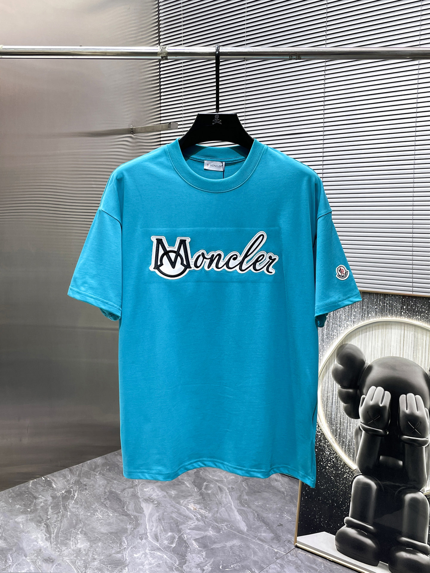 P90 Montclair moncler 2026 nueva camiseta de cuello redondo, manga corta, versión de alta gama. Tela personalizada de t…