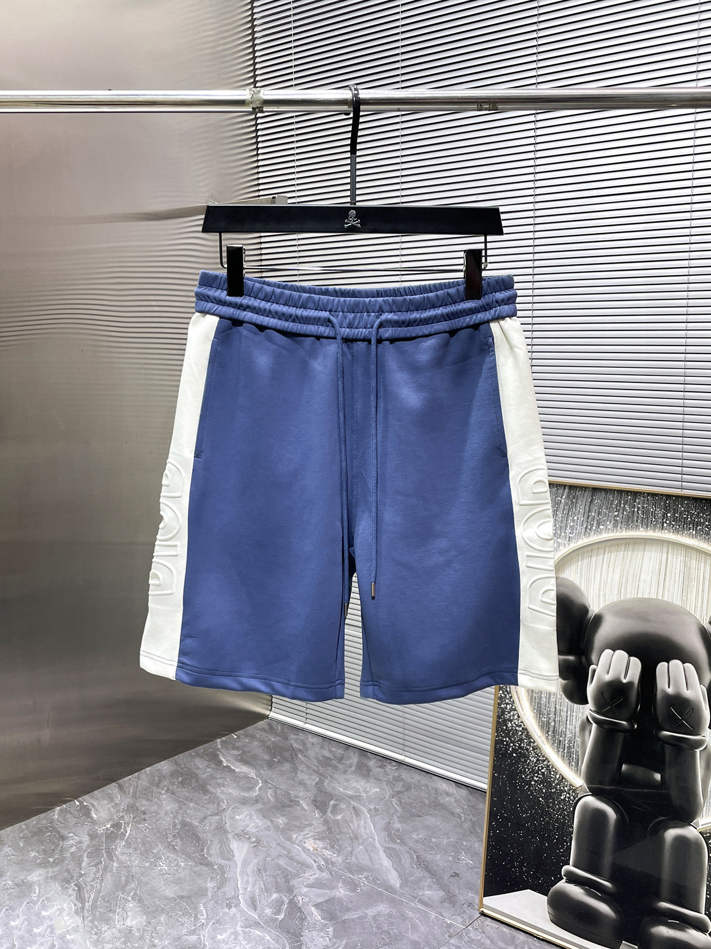 P105 Dior 2026 nuevo estilo primavera y verano, los últimos pantalones cortos casuales. La original parte superior del …