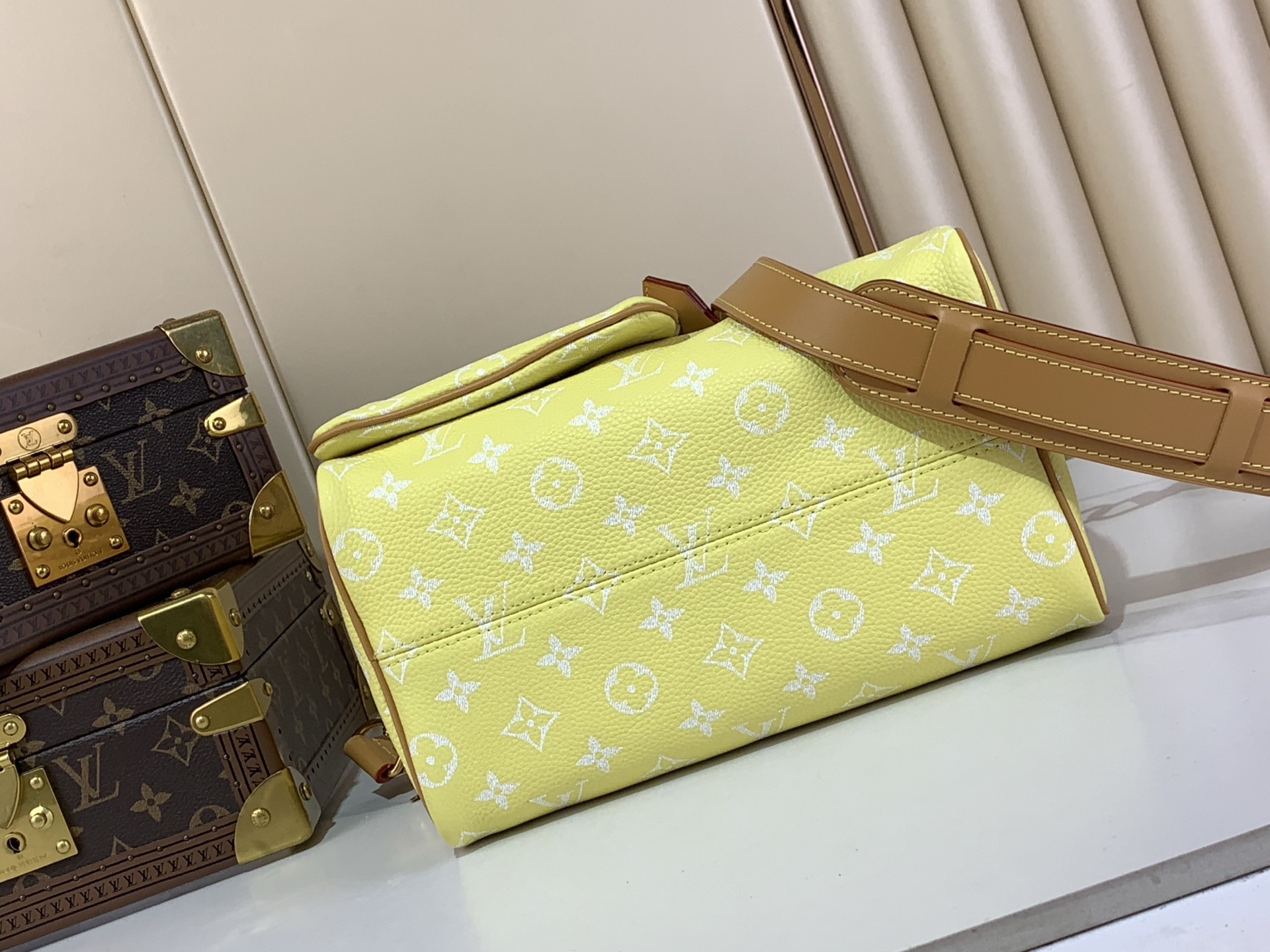 【SPEEDY BANDOULIÈRE25 手袋 】M24437 M13912 M24440柠檬黄本款