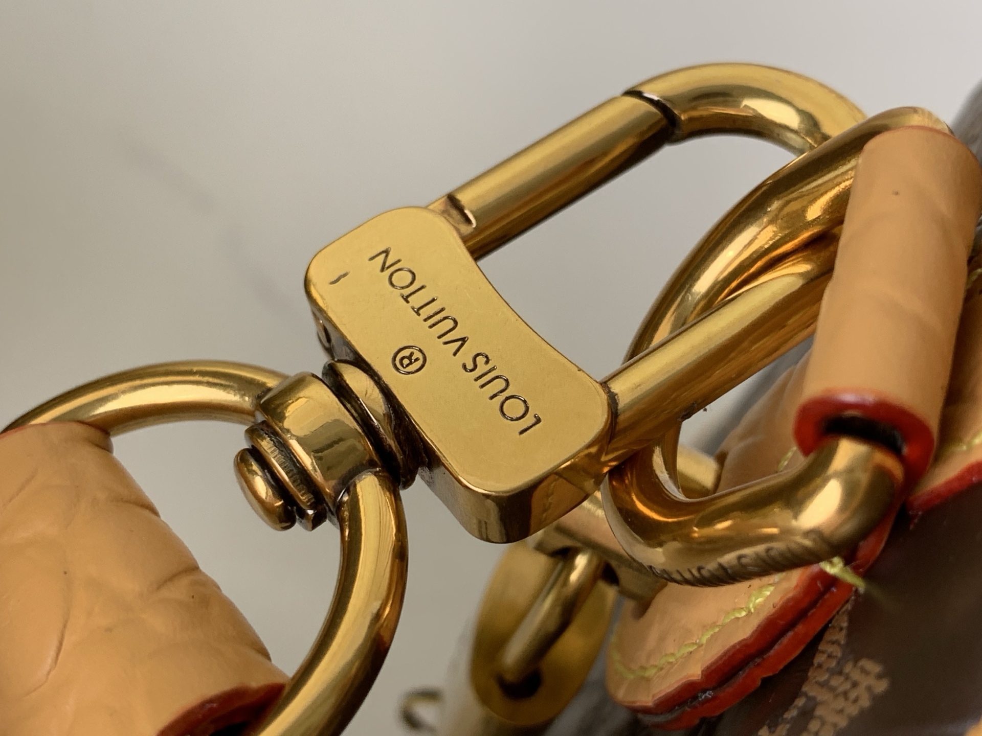 【SPEEDY BANDOULIÈRE25 手袋 】M24437 M13912 M24443咖啡色鳄鱼本