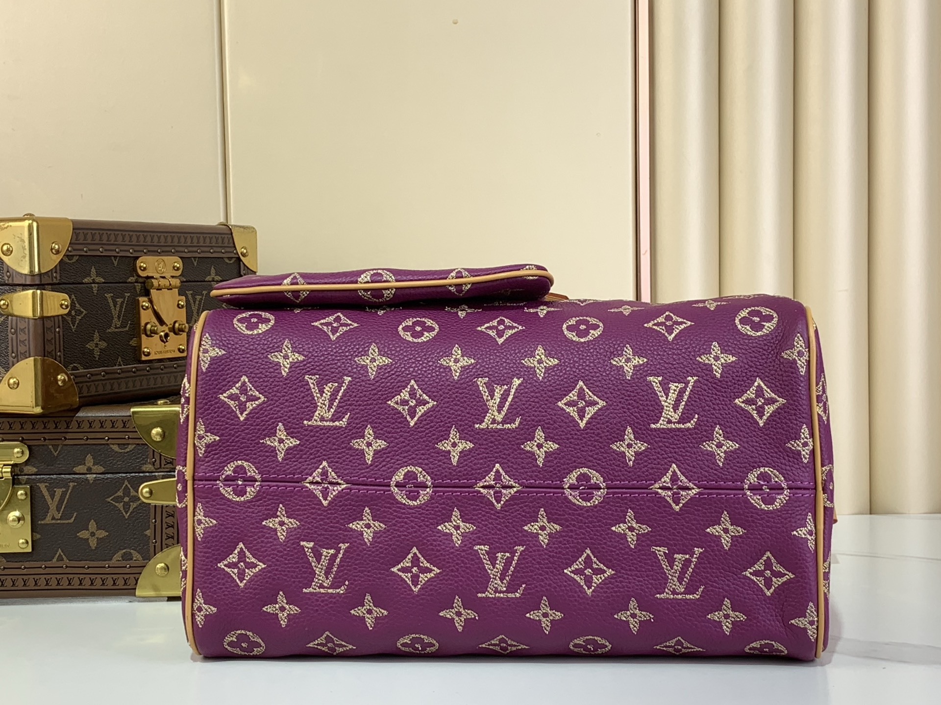 【SPEEDY BANDOULIÈRE30 手袋 】M14064紫色(全皮刺绣)本款 Speedy Ba