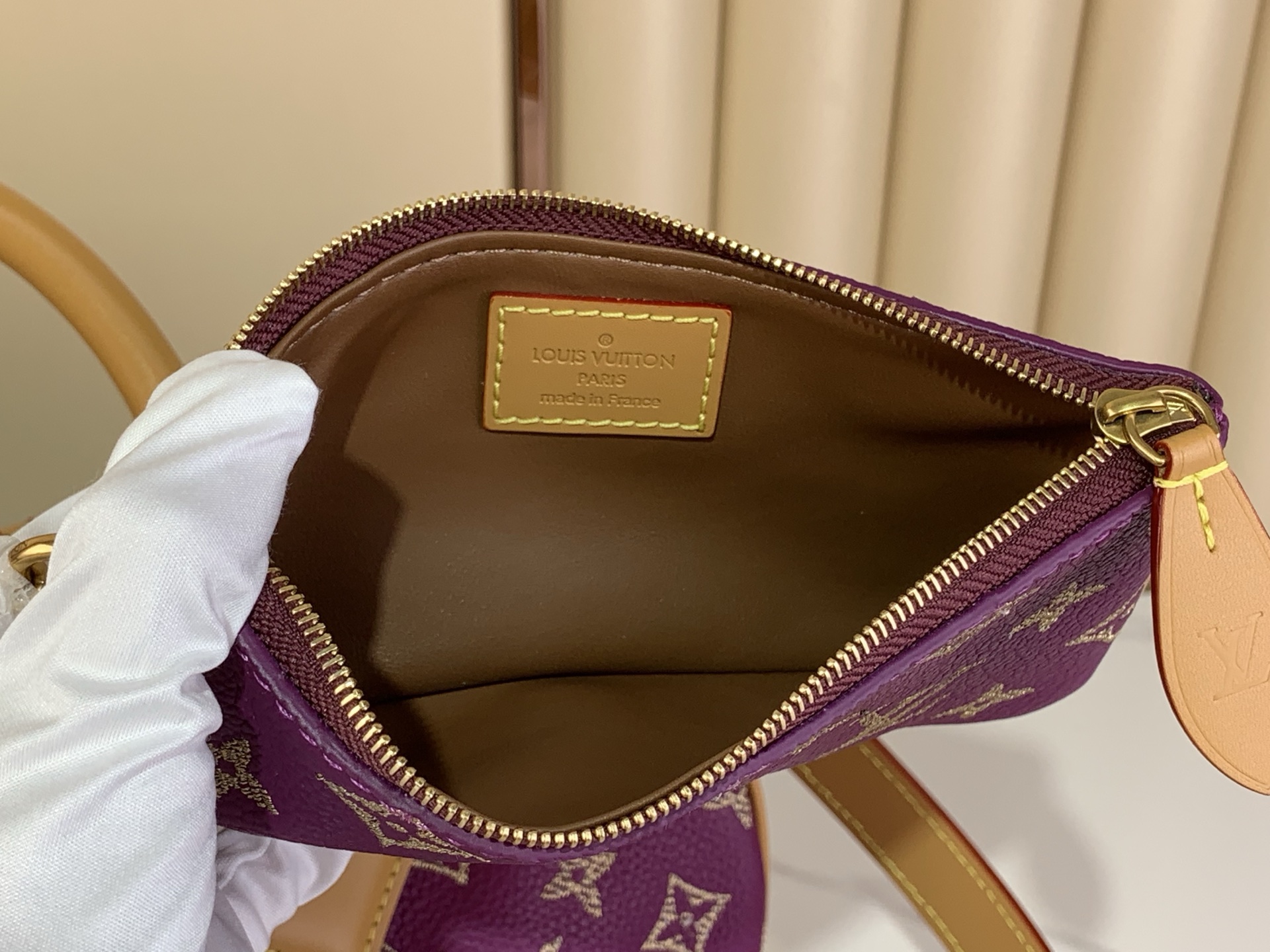 【SPEEDY BANDOULIÈRE30 手袋 】M14064紫色(全皮刺绣)本款 Speedy Ba