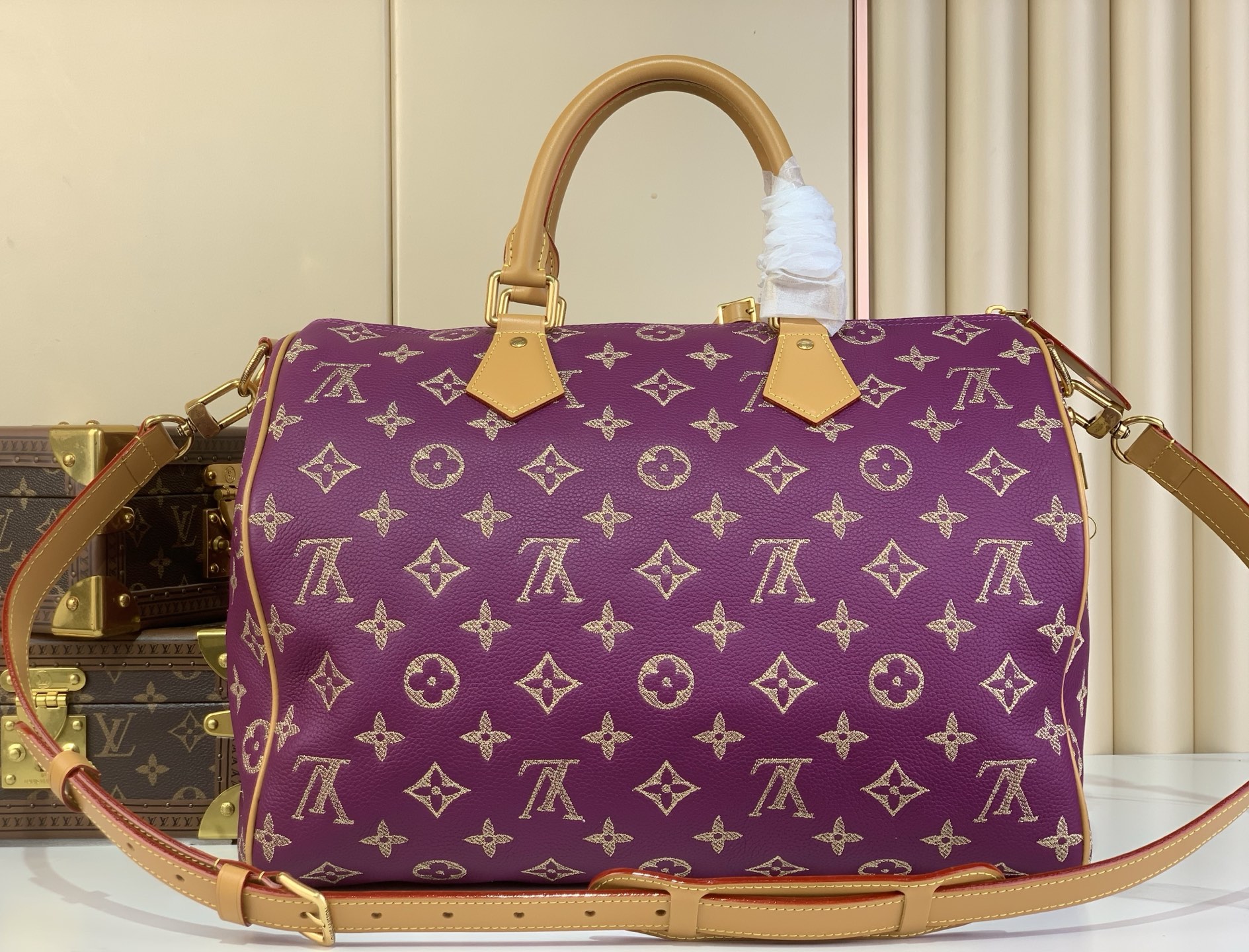 Louis Vuitton Speedy P9 Bandoulière 40 Purple Monogram Leather Satchel Bag 3 i1752490489964 5847 0 2