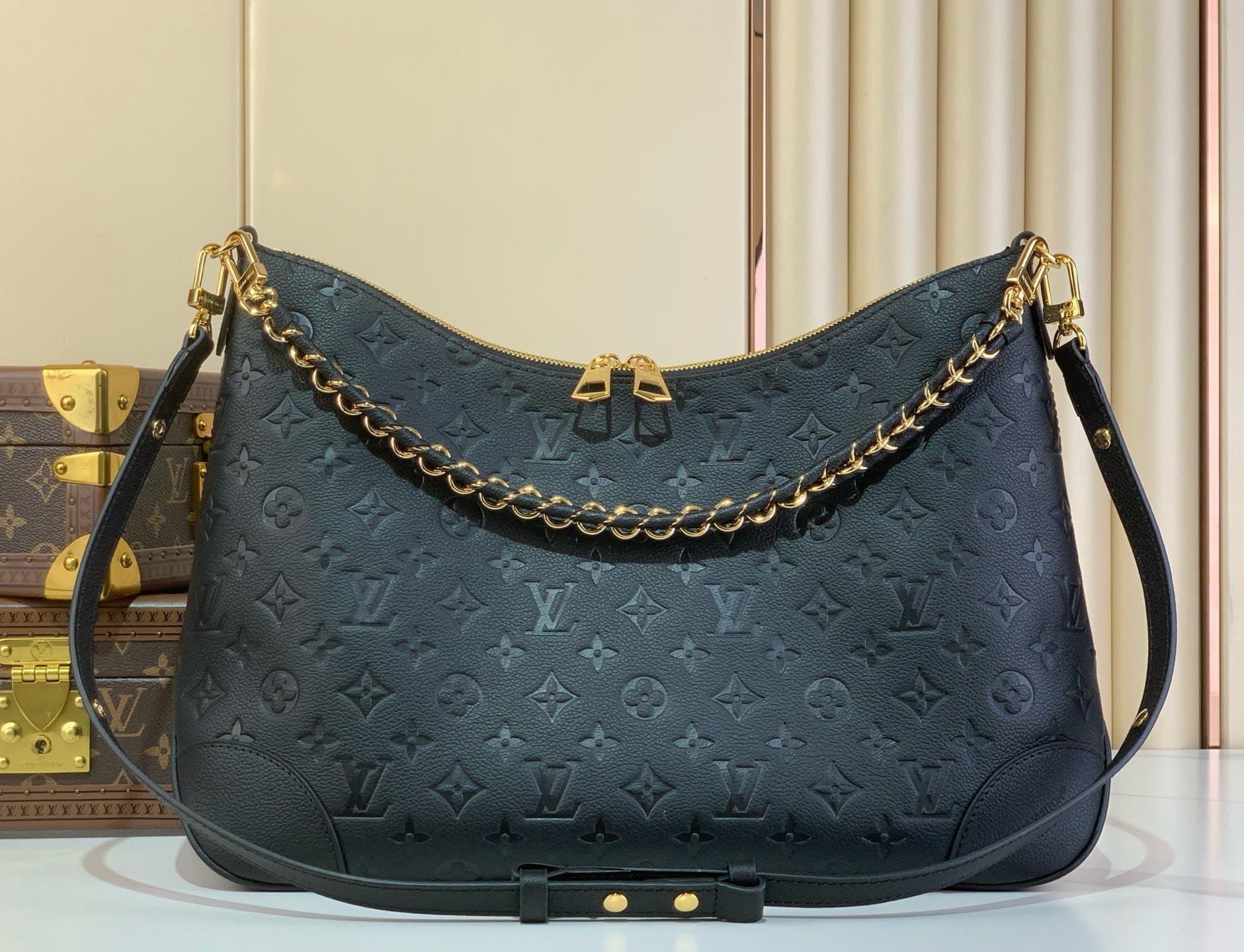 Sac Boulogne GM Large Hobo Bag in Black Embossed Leather with Gold Chain