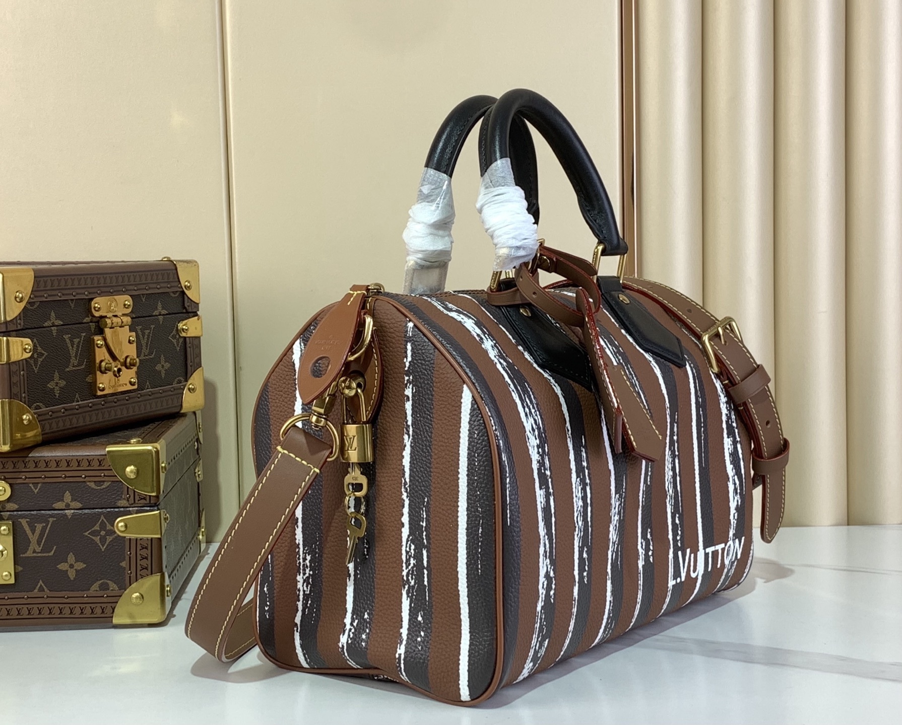 【SPEEDY BANDOULIÈRE30 手袋 】M14064咖啡(条纹)本款 Speedy Band