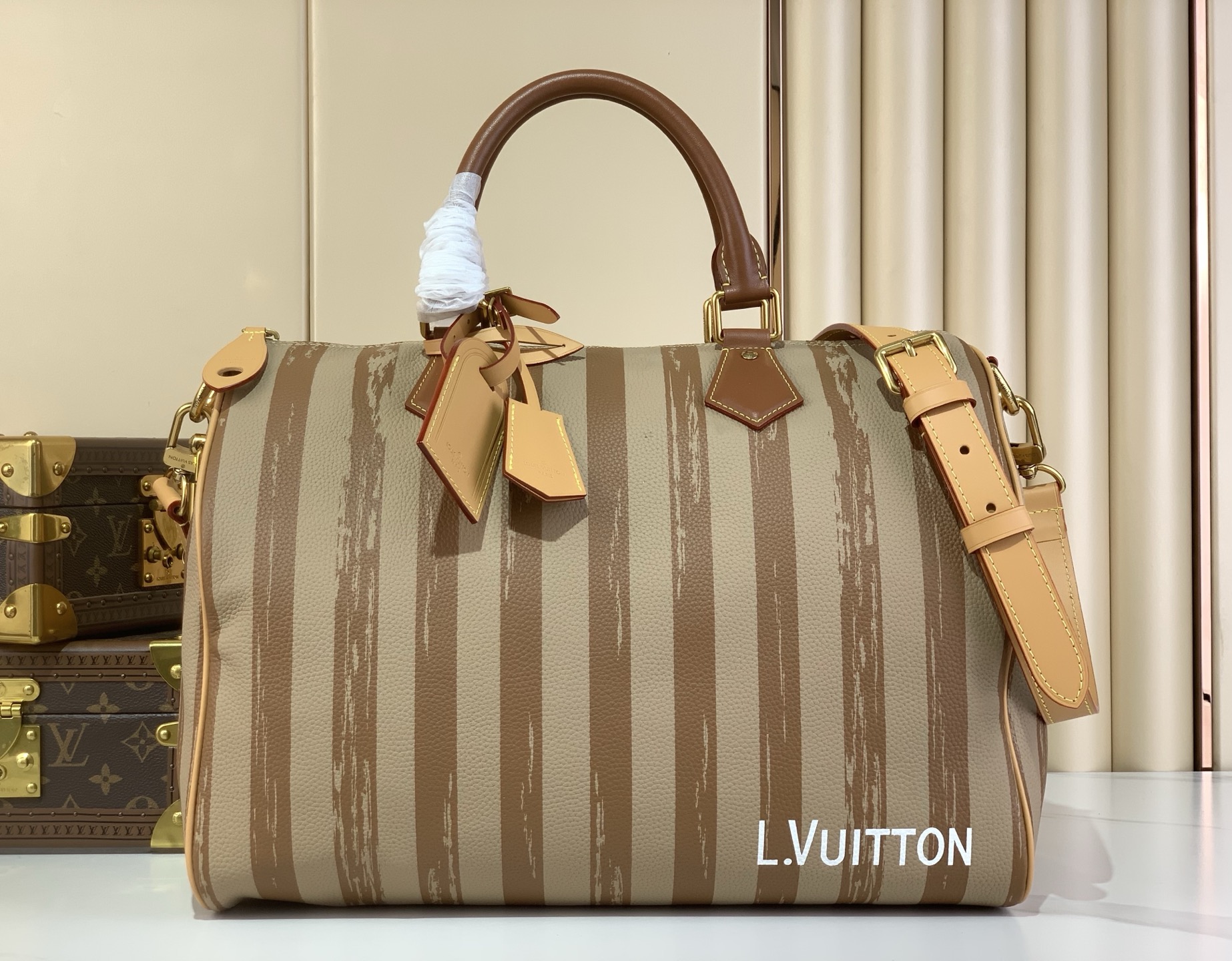Louis Vuitton Speedy P9 Bandoulière 40 Striped Monogram Leather Satchel 2 i1755940259041 2675 0 0