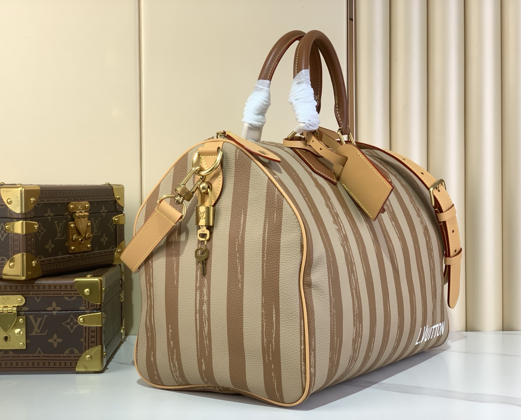 Louis Vuitton Speedy P9 Bandoulière 40 Striped Monogram Leather Satchel 3 i1755940259194 1250 0 1
