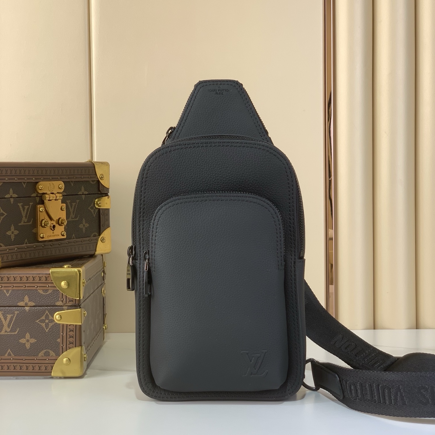 LV Style Black Leather Bag Lookbook Reference image 1