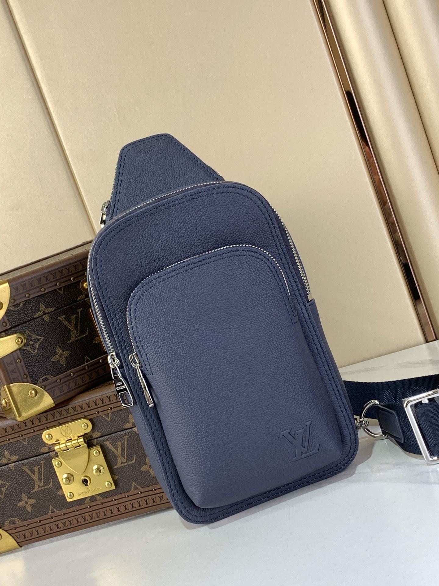 LV Style Beige Leather Bag Lookbook Reference image 1