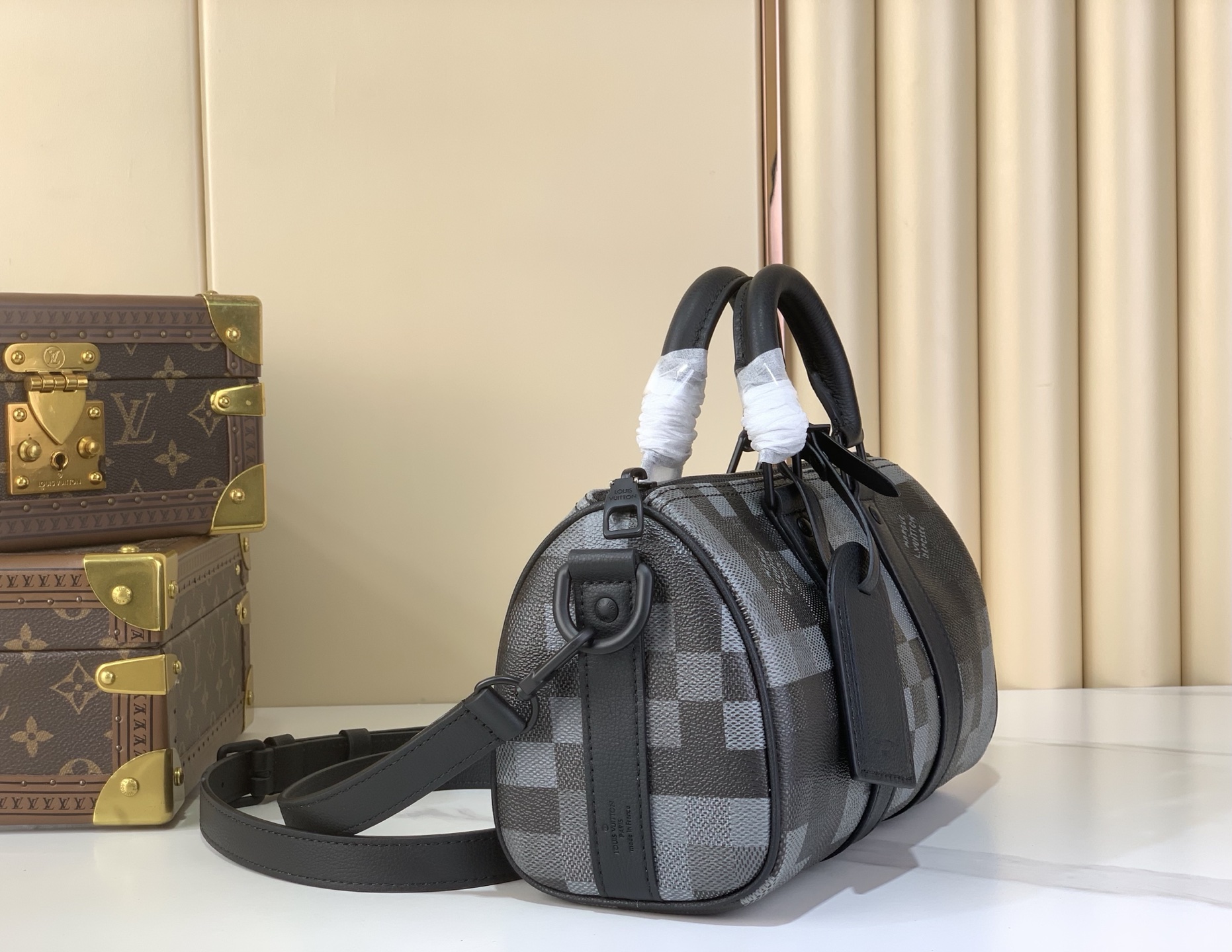 LV Style Black Canvas Travel Bag Lookbook Reference image 2
