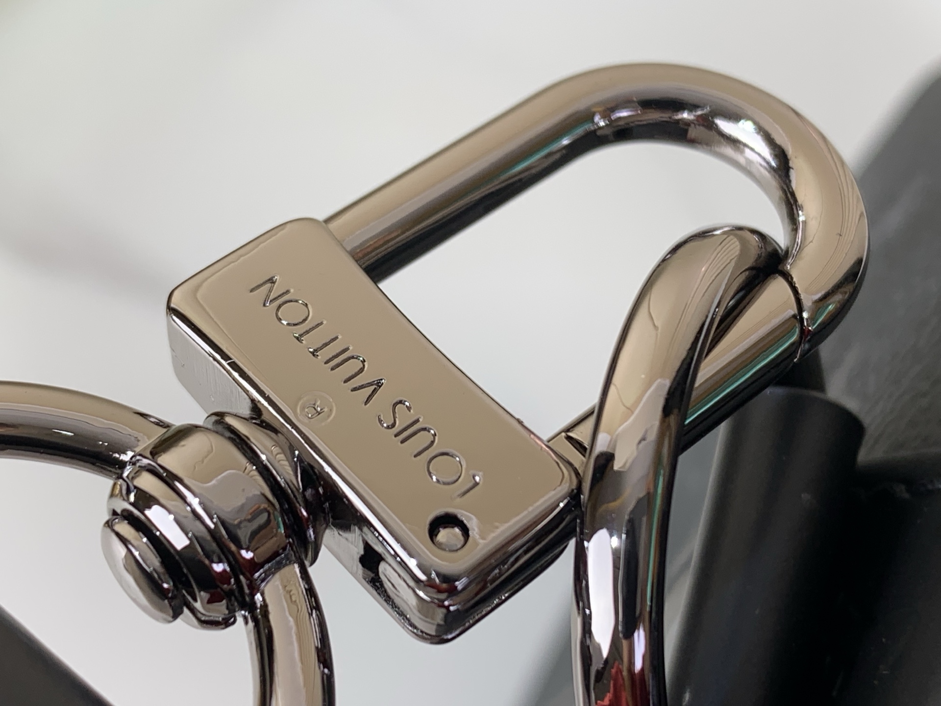 LV Style Beige Leather Travel Bag Bags Travel Bag detail image 5 from source 749931