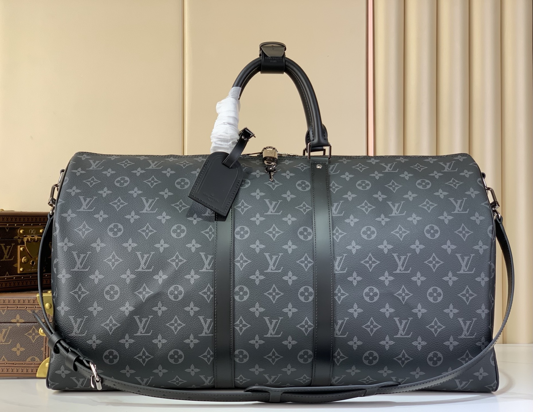 LV Style Beige Leather Travel Bag Lookbook Reference image 1