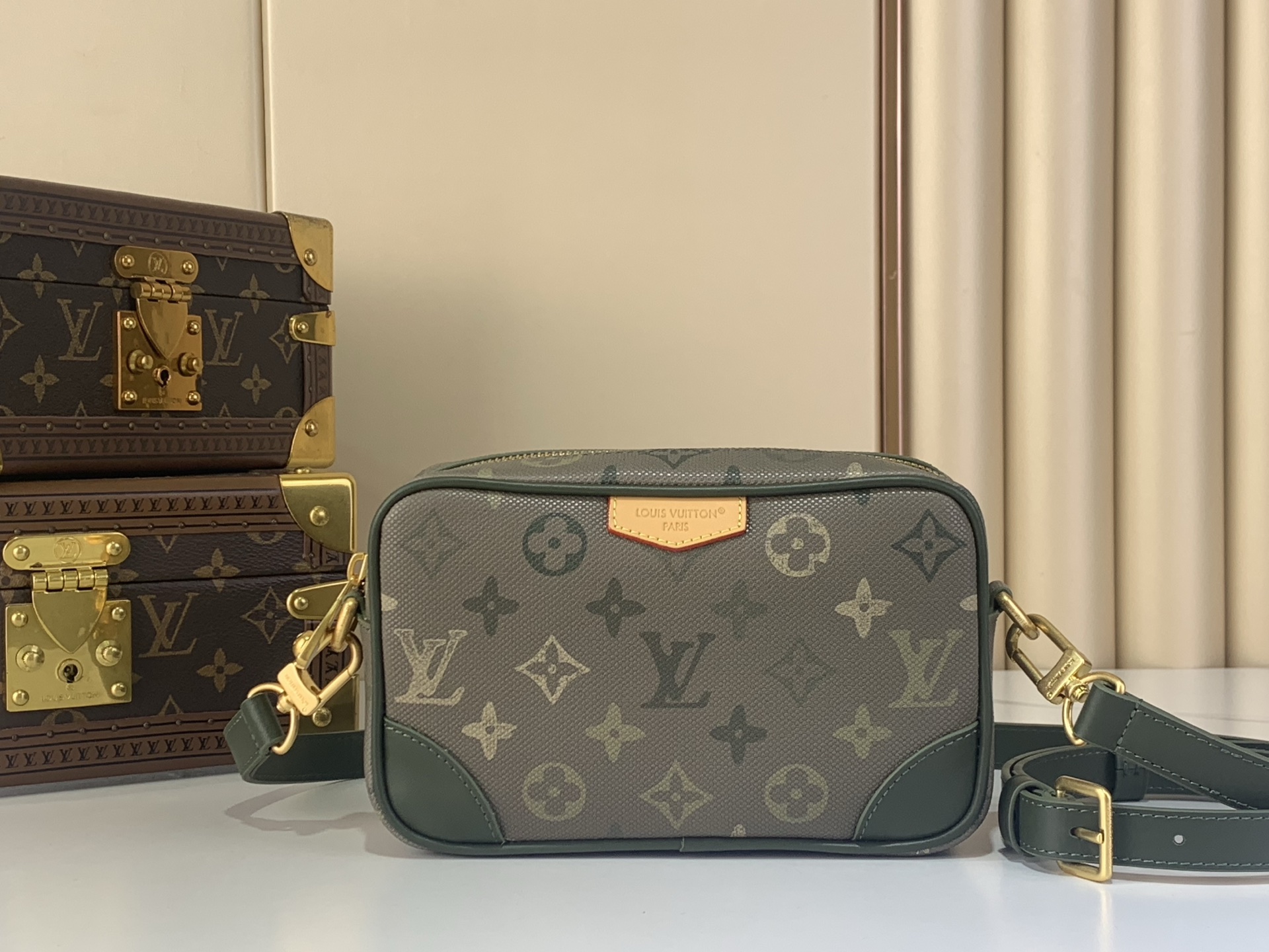 LV Style Beige Leather Top Handle Bag Lookbook Reference image 1