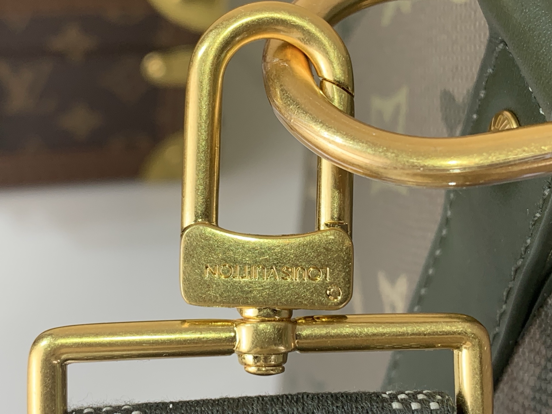 LV Style Beige Leather Travel Bag Bags Travel Bag detail image 6 from source 759909
