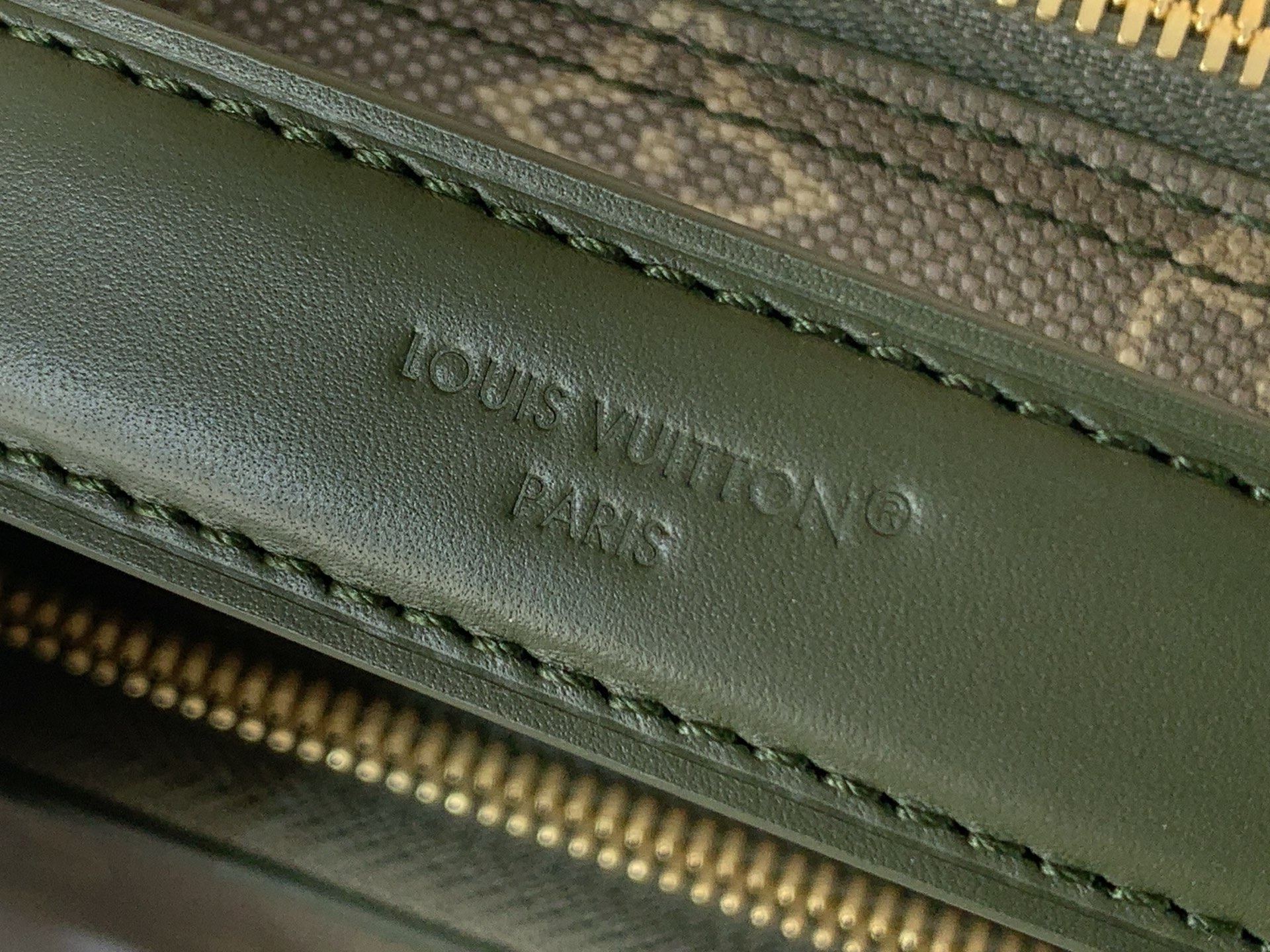 LV Style Beige Leather Top Handle Bag style reference detail image 5 from source 759910