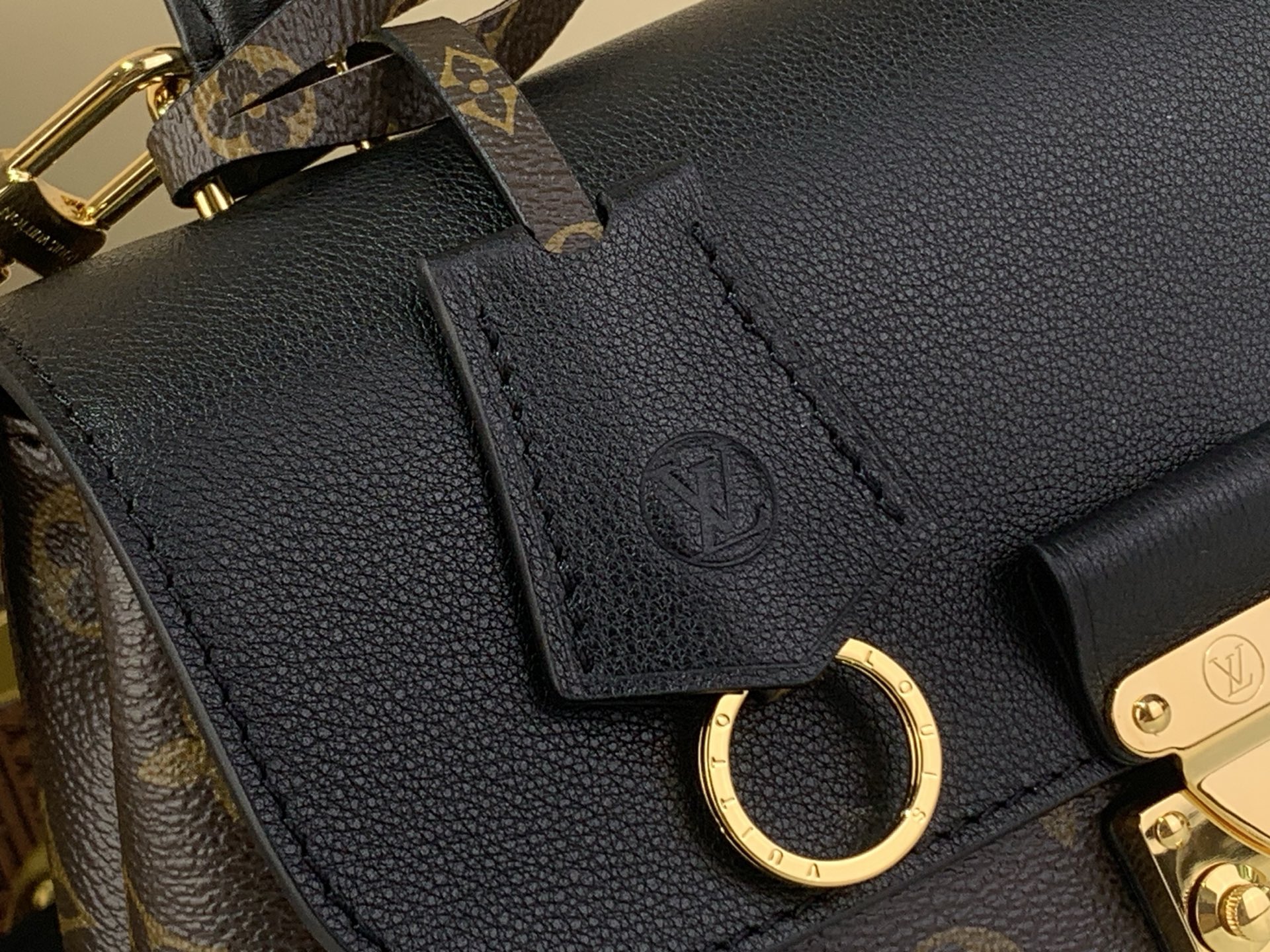 LV Style Black Leather Top Handle Bag style reference detail image 5 from source 770254