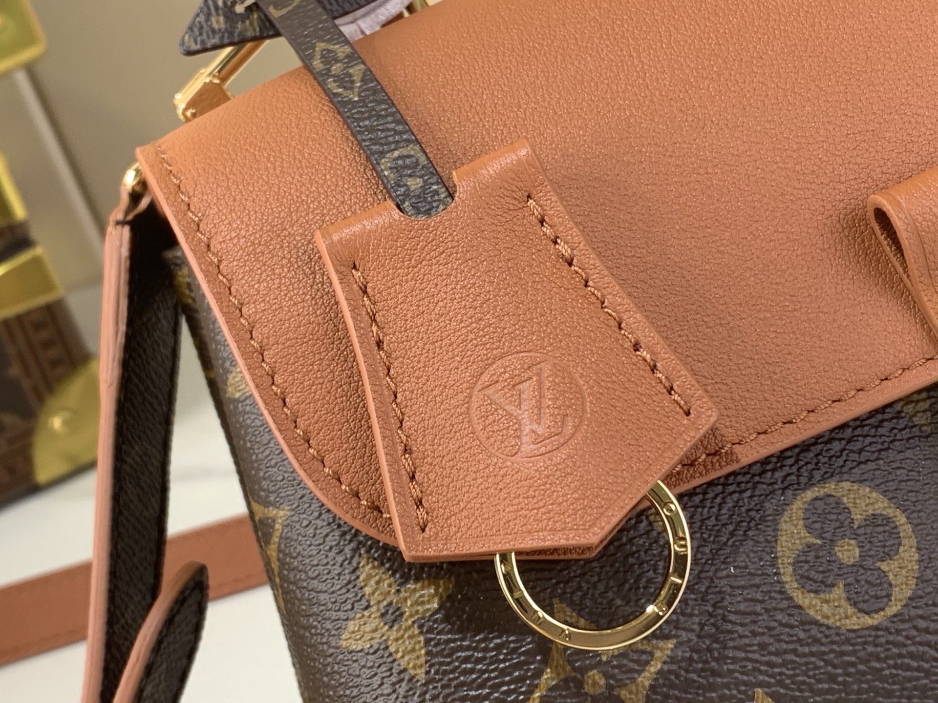 LV Style Black Leather Top Handle Bag style reference detail image 5 from source 770255