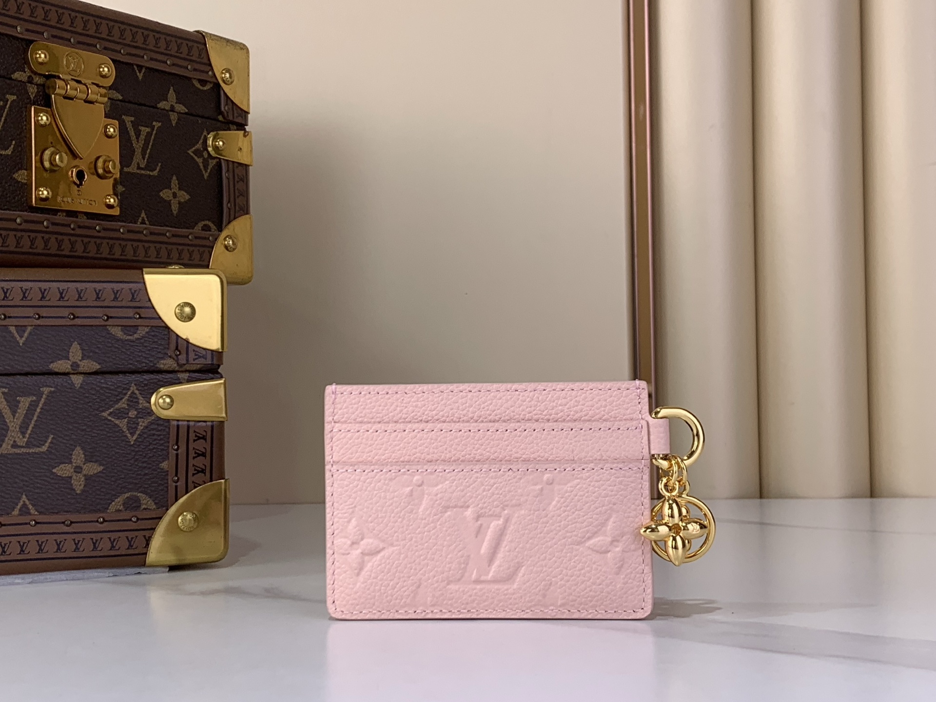Louis Vuitton M27888 Pink card holder everyday shoulder