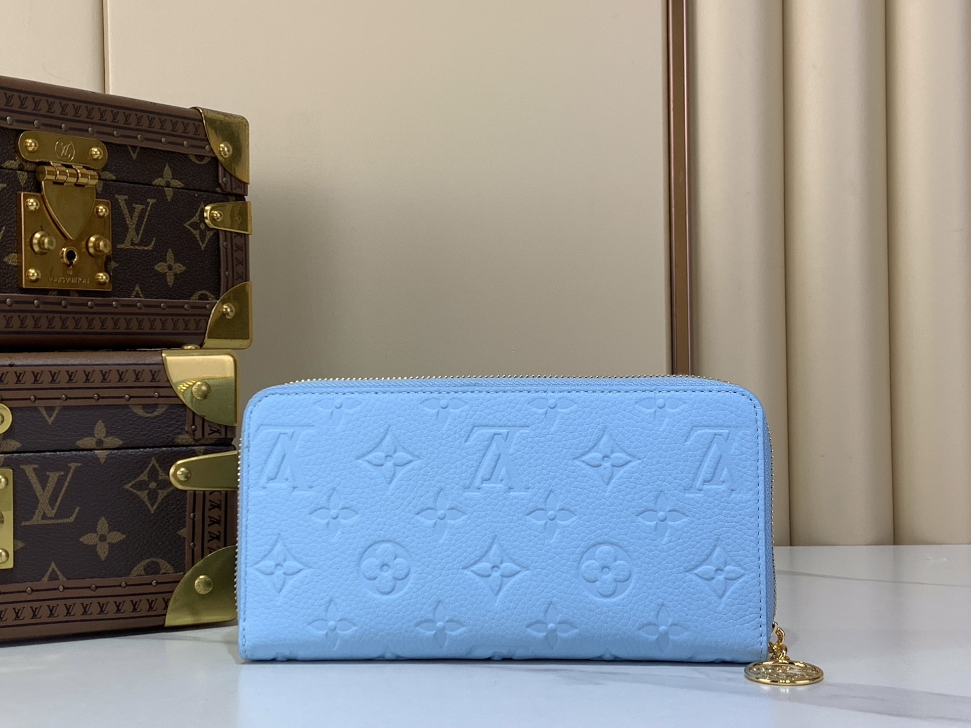 Louis Vuitton M27715 everyday