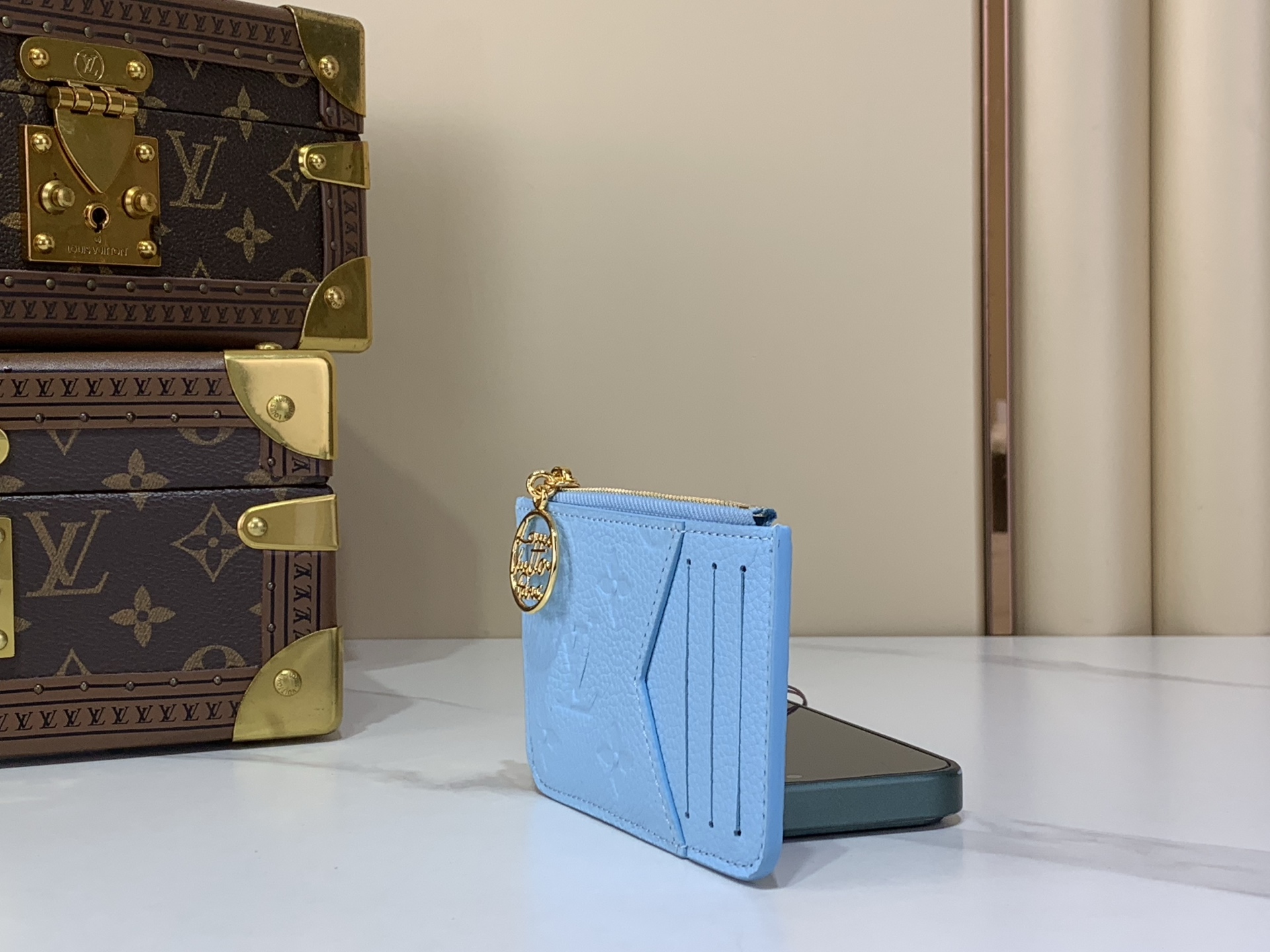 Louis Vuitton M27668 everyday