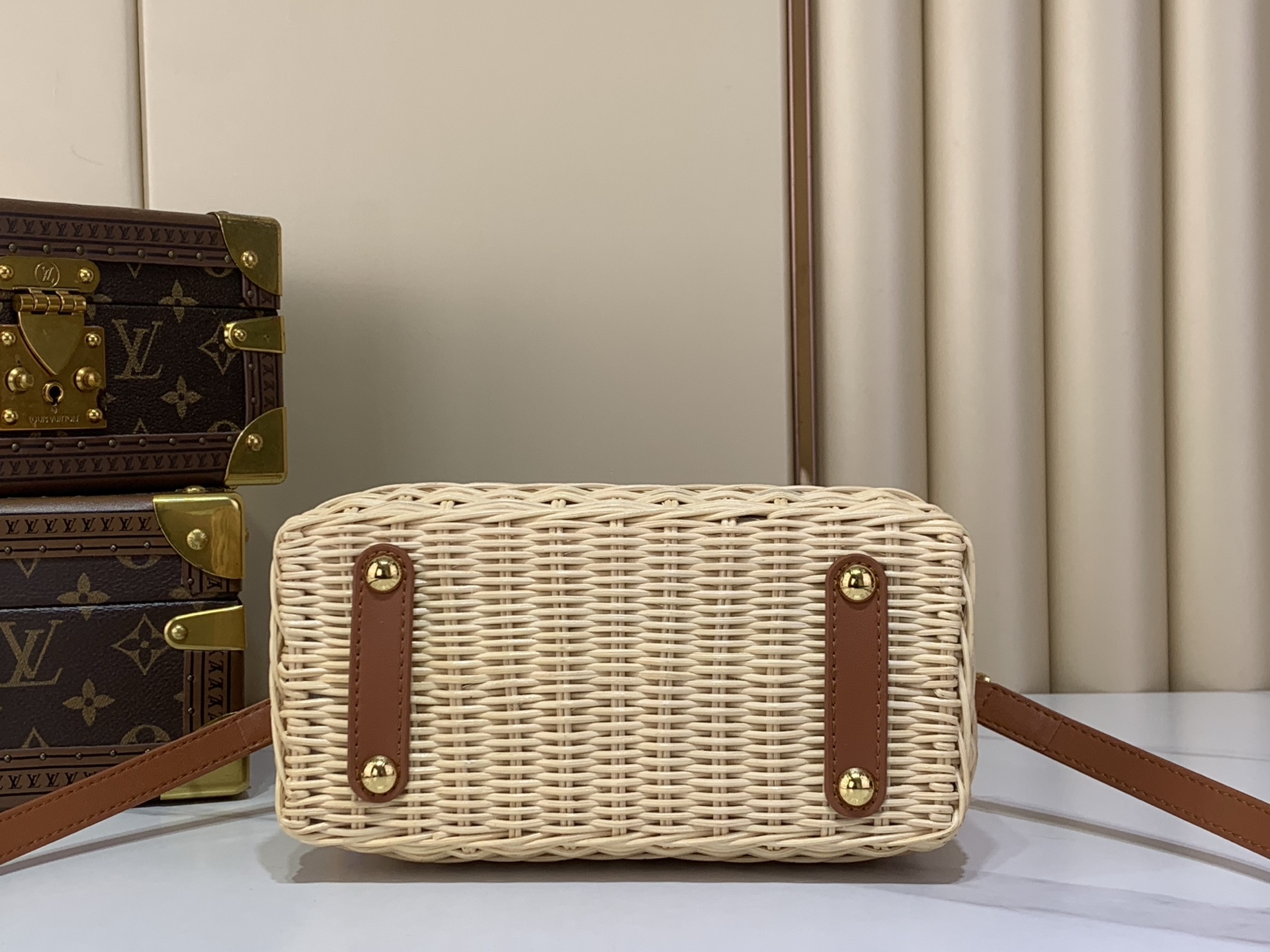 Louis Vuitton Capucines Natural wicker and tan shoulder everyday