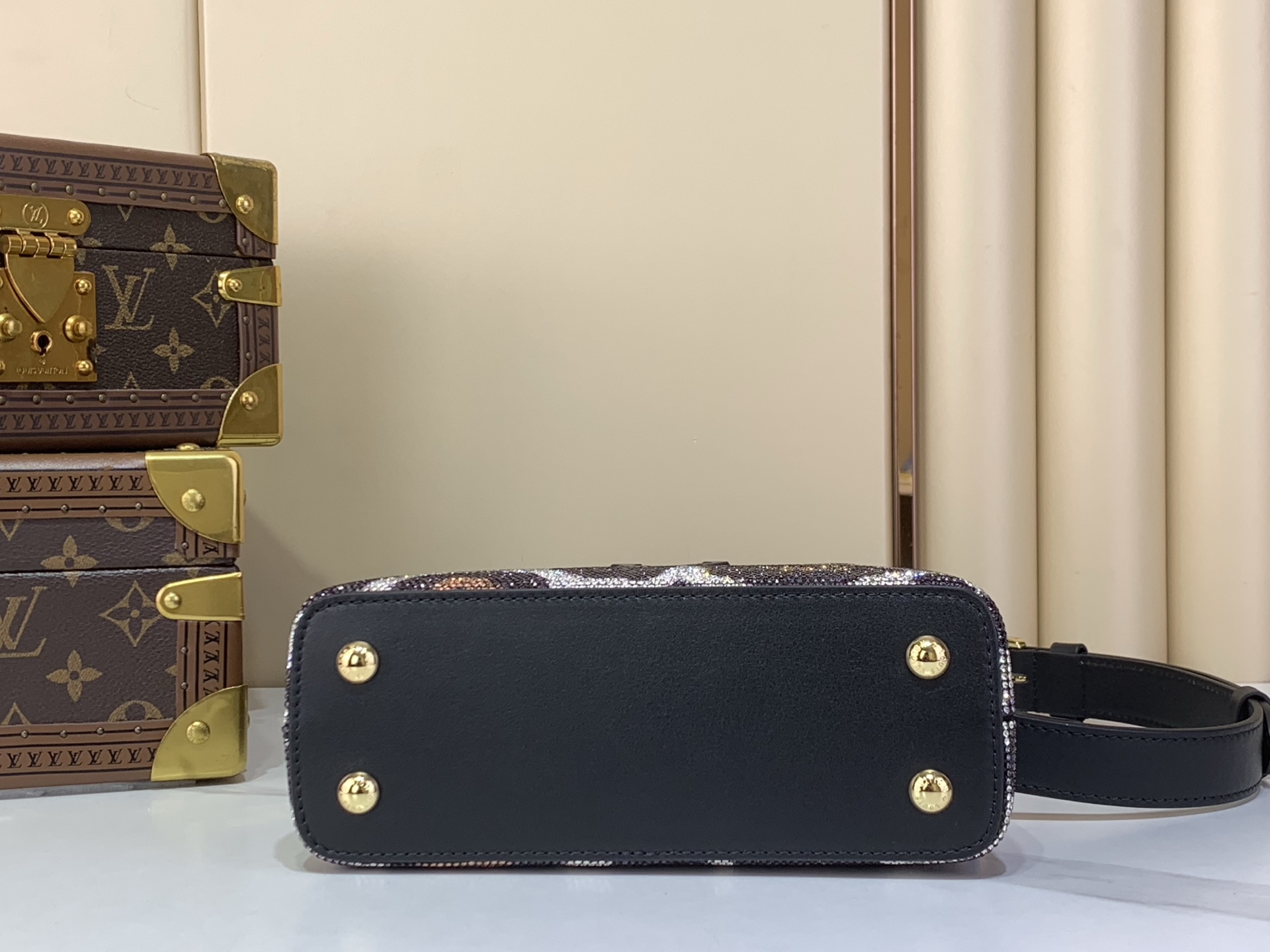 Louis Vuitton Capucines Mini Leopard print with black leather mini crossbody everyday