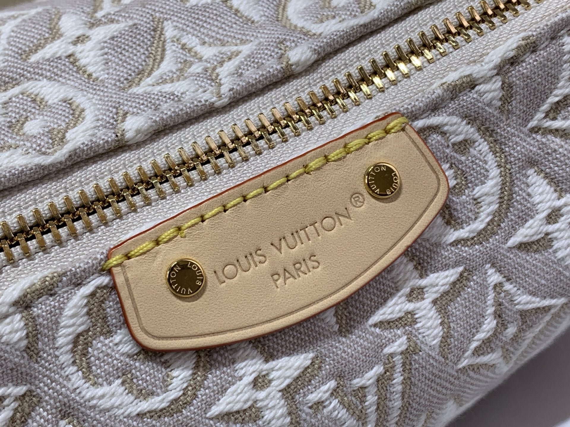 Louis Vuitton Haute Couture Designer Jacket Coat Ready-to-Wear 5