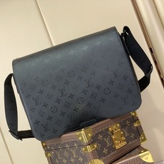 【顶级原单 Bastille 中号 MM 邮差包】M2A192 黑花丝印 Bastille MM由Monogram Mi 【顶级原单 Bastille 中号 MM 邮差包】M2A192 黑花丝印 Bastille MM由Monogram Mi