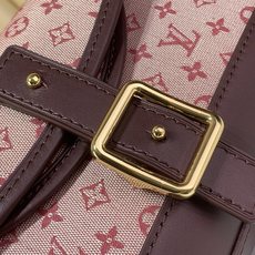 【顶级原单 Vintagelv 中古手袋 】M92693绿色 92692深蓝色 92690灰蓝色 92691树莓粉 92 【顶级原单 Vintagelv 中古手袋 】M92693绿色 92692深蓝色 92690灰蓝色 92691树莓粉 92