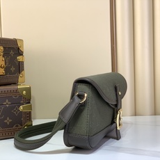 【顶级原单 Vintagelv 中古手袋 】M92693绿色 92692深蓝色 92690灰蓝色 92691树莓粉 92 【顶级原单 Vintagelv 中古手袋 】M92693绿色 92692深蓝色 92690灰蓝色 92691树莓粉 92