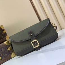 【顶级原单 Vintagelv 中古手袋 】M92693绿色 92692深蓝色 92690灰蓝色 92691树莓粉 92 【顶级原单 Vintagelv 中古手袋 】M92693绿色 92692深蓝色 92690灰蓝色 92691树莓粉 92