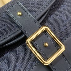 【顶级原单 Vintagelv 中古手袋 】M92693绿色 92692深蓝色 92690灰蓝色 92691树莓粉 92 【顶级原单 Vintagelv 中古手袋 】M92693绿色 92692深蓝色 92690灰蓝色 92691树莓粉 92