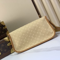 【顶级原单 Vintagelv 中古手袋 】M92693绿色 92692深蓝色 92690灰蓝色 92691树莓粉 92 【顶级原单 Vintagelv 中古手袋 】M92693绿色 92692深蓝色 92690灰蓝色 92691树莓粉 92