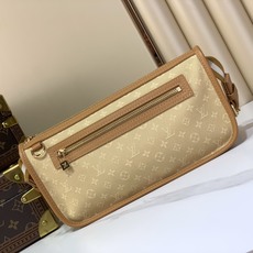 【顶级原单 Lucille小号中古手提袋】M92333黄色 92331树莓粉 92330深蓝色 92332绿色 9233 【顶级原单 Lucille小号中古手提袋】M92333黄色 92331树莓粉 92330深蓝色 92332绿色 9233