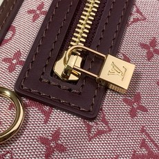 【顶级原单 Lucille小号中古手提袋】M92333黄色 92331树莓粉 92330深蓝色 92332绿色 9233 【顶级原单 Lucille小号中古手提袋】M92333黄色 92331树莓粉 92330深蓝色 92332绿色 9233