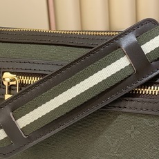 【顶级原单 Lucille小号中古手提袋】M92333黄色 92331树莓粉 92330深蓝色 92332绿色 9233 【顶级原单 Lucille小号中古手提袋】M92333黄色 92331树莓粉 92330深蓝色 92332绿色 9233