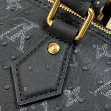 【顶级原单 SPEEDY BANDOULIÈRE 25 手袋 】M24426 黑色/牛皮压鸵鸟纹 本款 Speedy 【顶级原单 SPEEDY BANDOULIÈRE 25 手袋 】M24426 黑色/牛皮压鸵鸟纹 本款 Speedy
