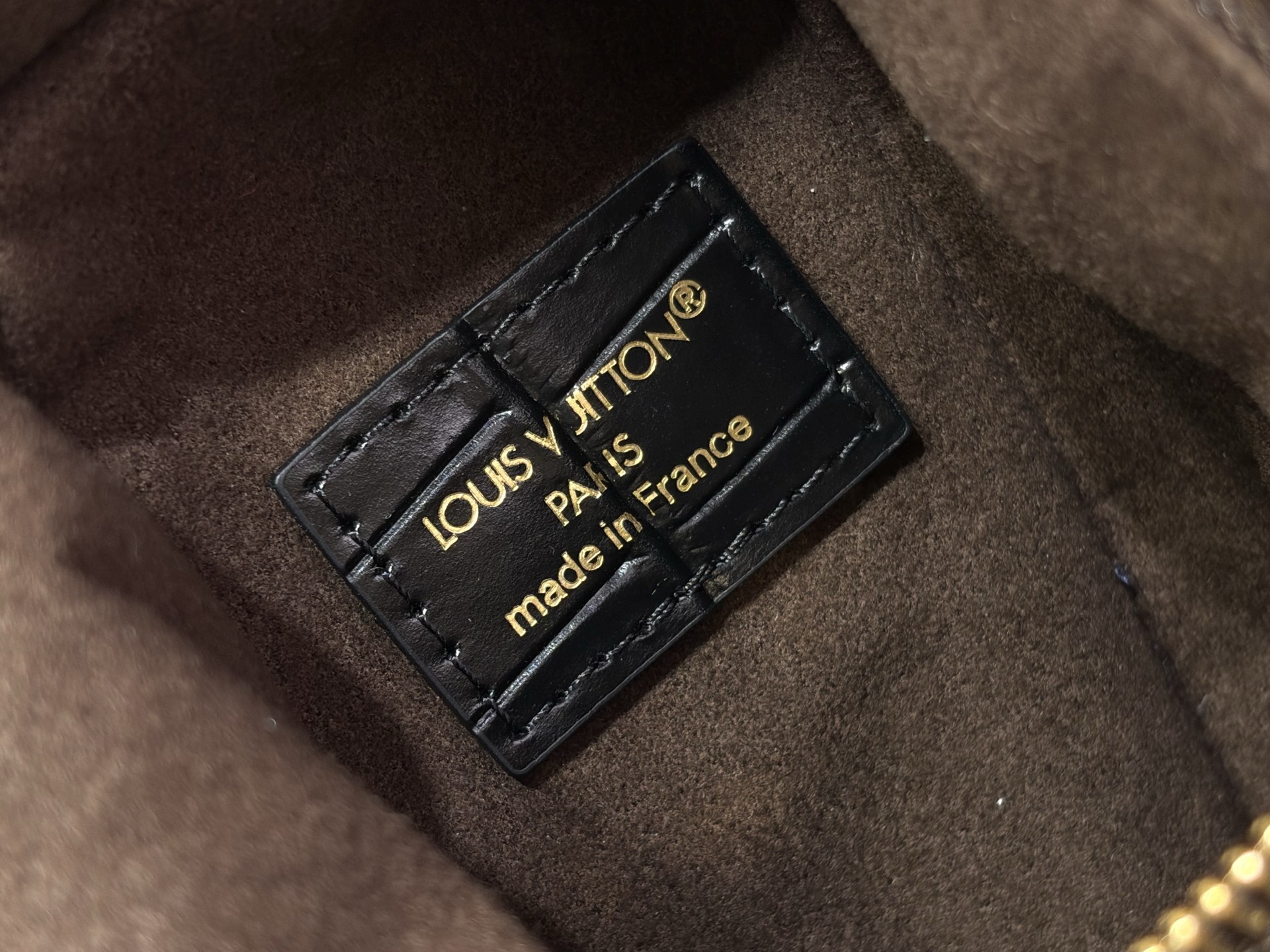 【顶级原单 SIDE TRUNK 手袋】N88338 30010 老花黑色(牛皮压纹) Nicolas Ghesquiè 【顶级原单 SIDE TRUNK 手袋】N88338 30010 老花黑色(牛皮压纹) Nicolas Ghesquiè