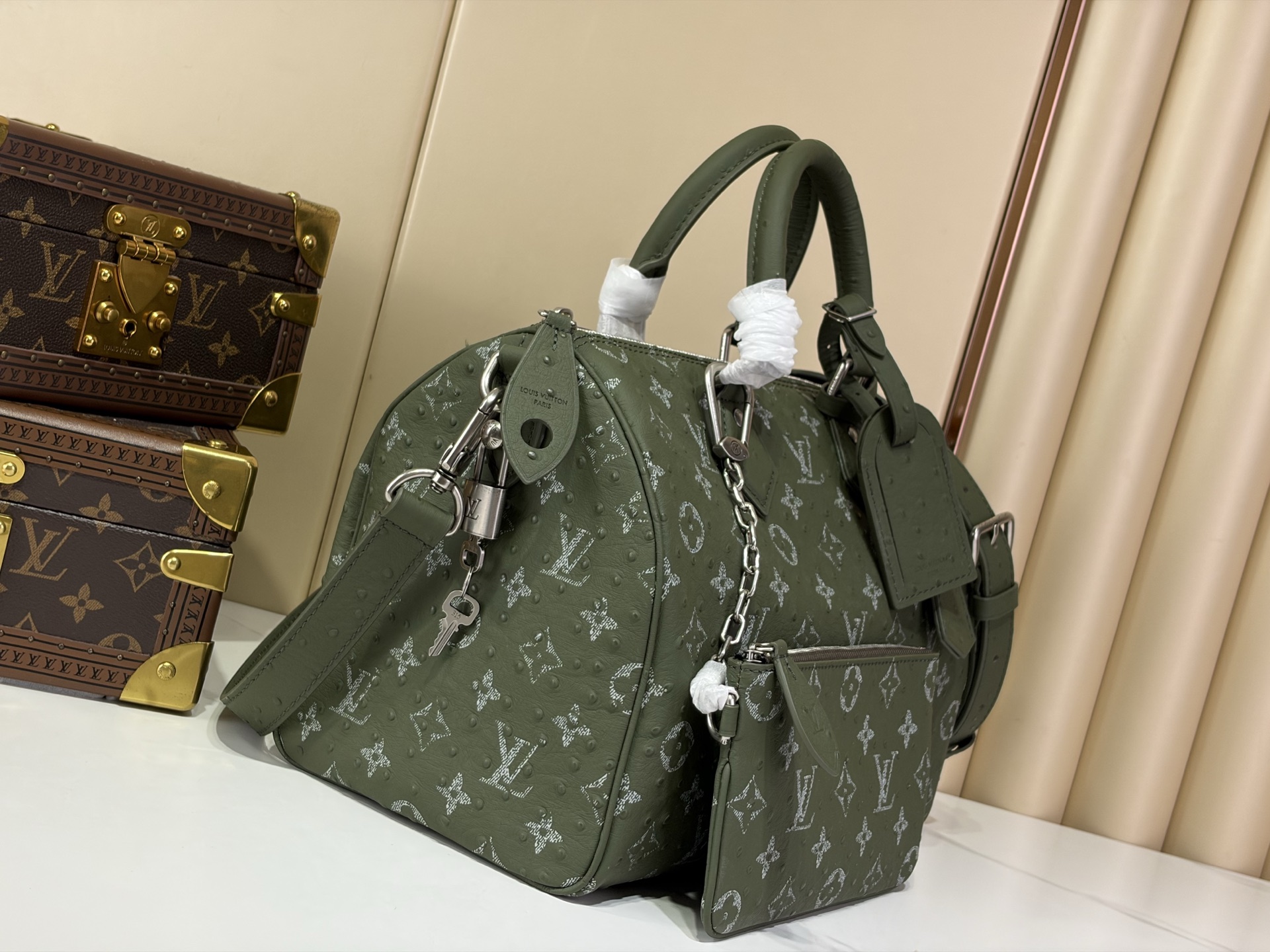 【顶级原单 SPEEDY BANDOULIÈRE 30 手袋 】M24426 绿色/牛皮压鸵鸟纹 本款 Speedy 【顶级原单 SPEEDY BANDOULIÈRE 30 手袋 】M24426 绿色/牛皮压鸵鸟纹 本款 Speedy