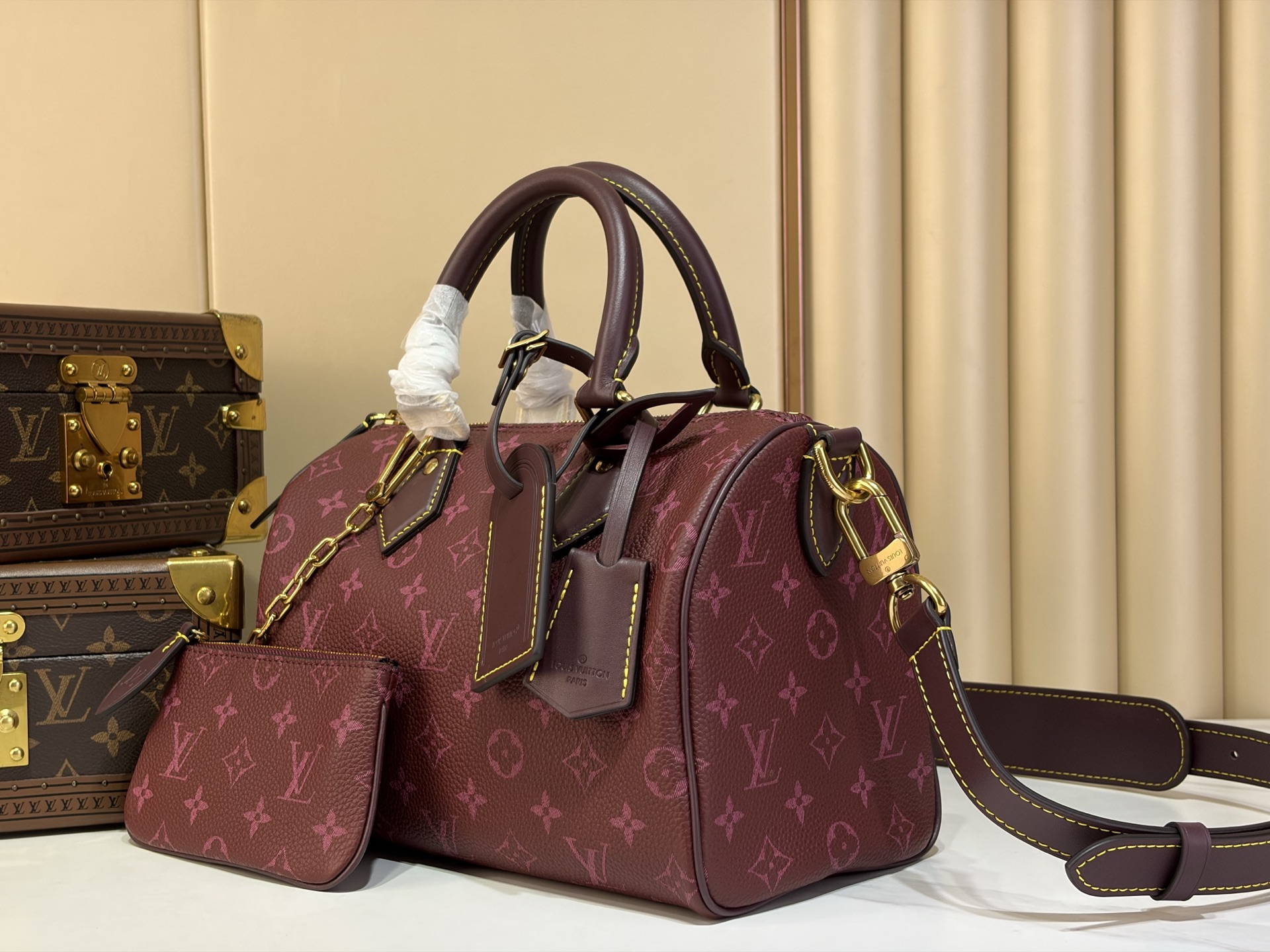 【顶级原单 SPEEDY  BANDOULIÈRE 25 手袋】M2A417 酒红色 本款 Speedy  25 Ban