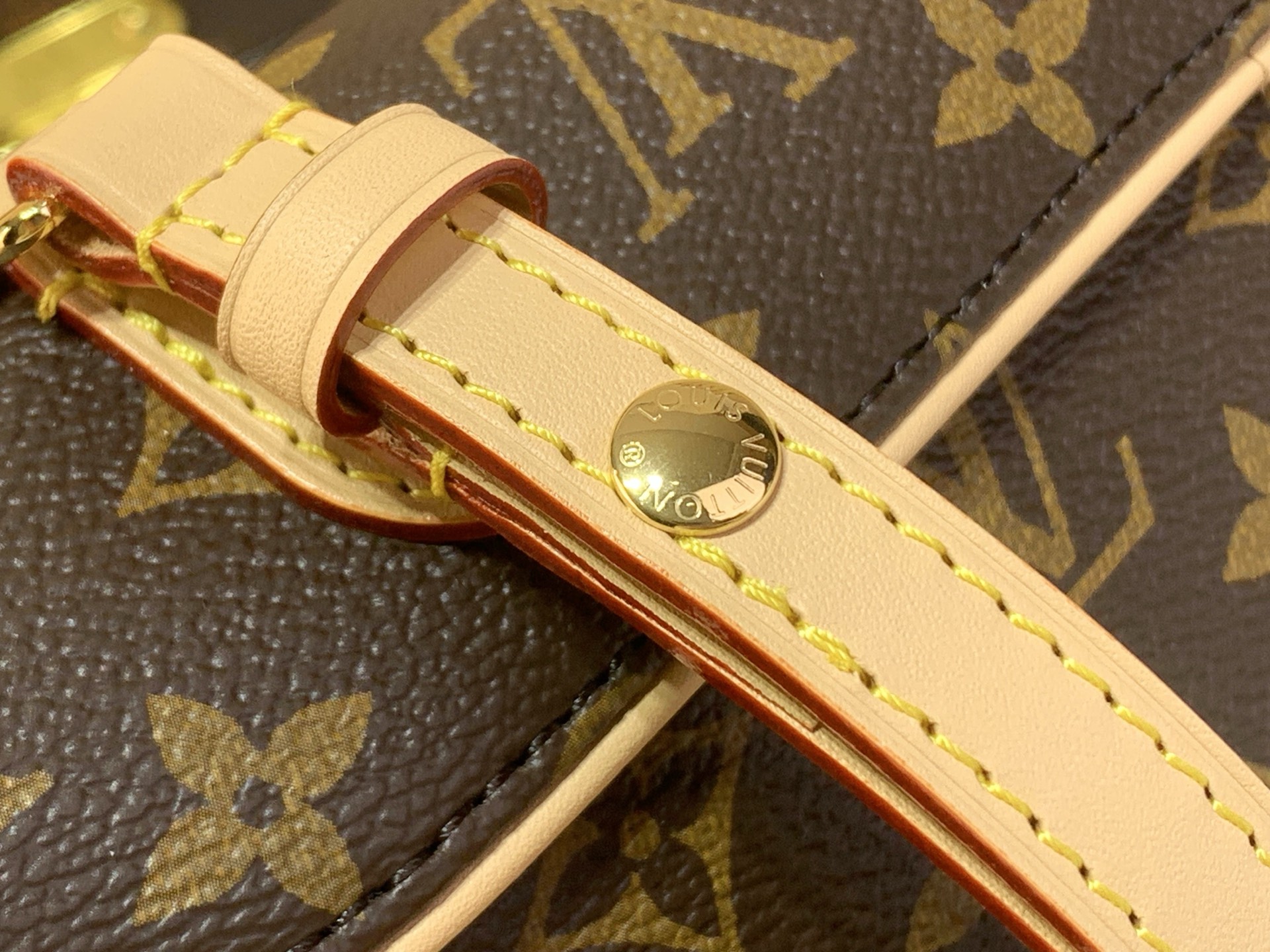 【顶级原单 MARELLE 手袋】M28613老花 本款 Marelle 手袋取材标志性 Monogram 帆布,以摩登 【顶级原单 MARELLE 手袋】M28613老花 本款 Marelle 手袋取材标志性 Monogram 帆布,以摩登