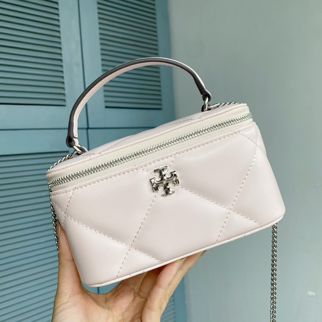 Tory Burch ～Tory Burch新款Kira化妆盒子包 牛皮材质柔软经久耐用 菱格形绗缝立体蓬松